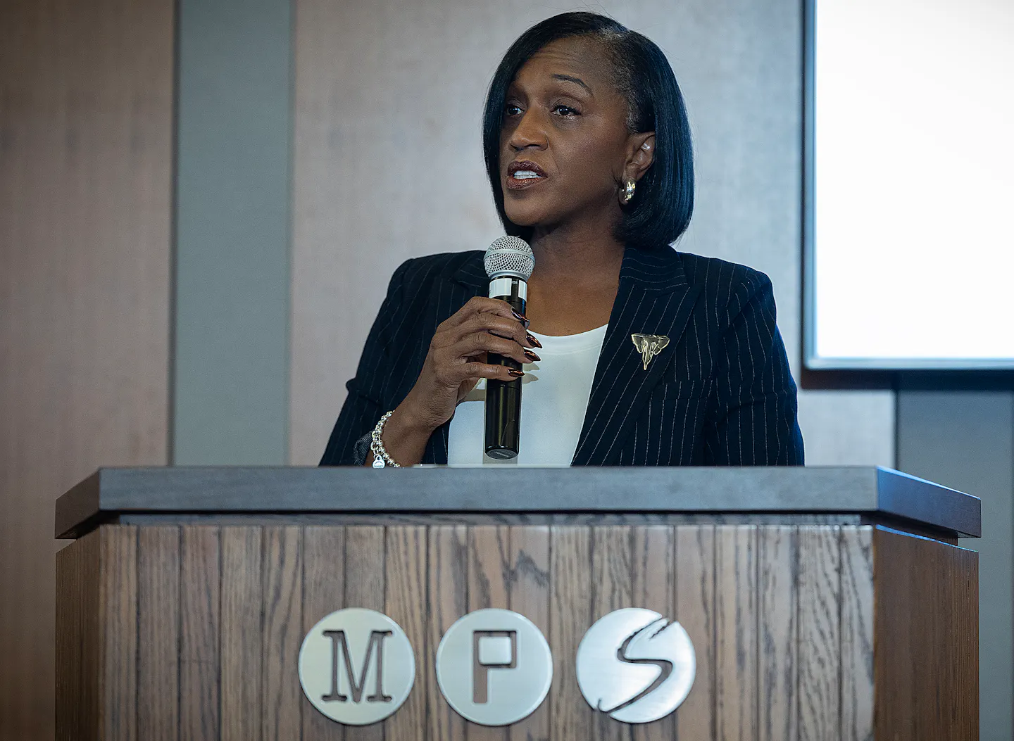 Minneapolis district leaders delay school closures