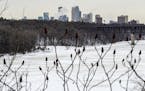 The Mississippi River photographed near the Lake Street Bridge on Friday, January 13, 2016, in Minneapolis, Minn. ] RENEE JONES SCHNEIDER &#x2022; ren