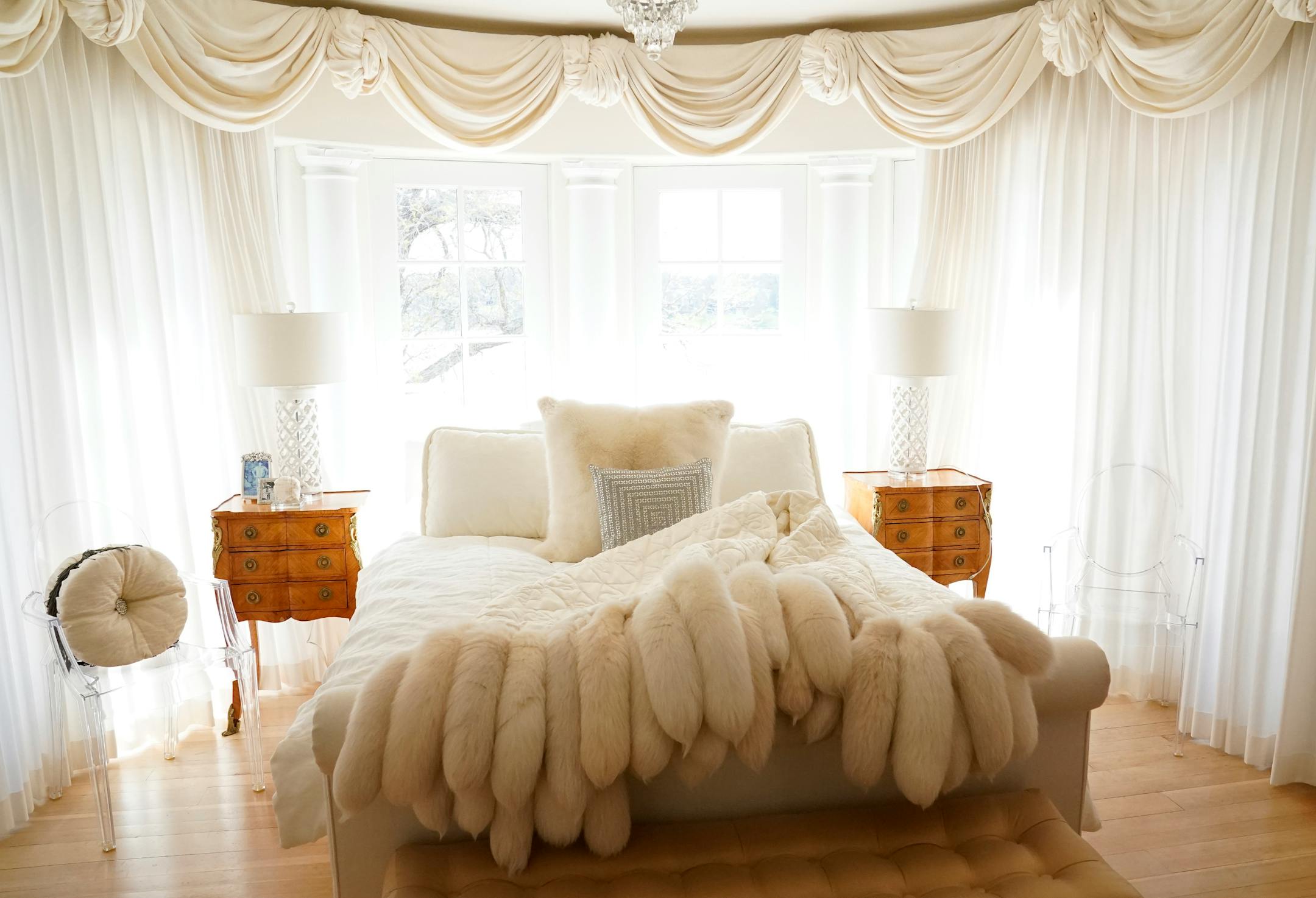 The owner's bedroom.