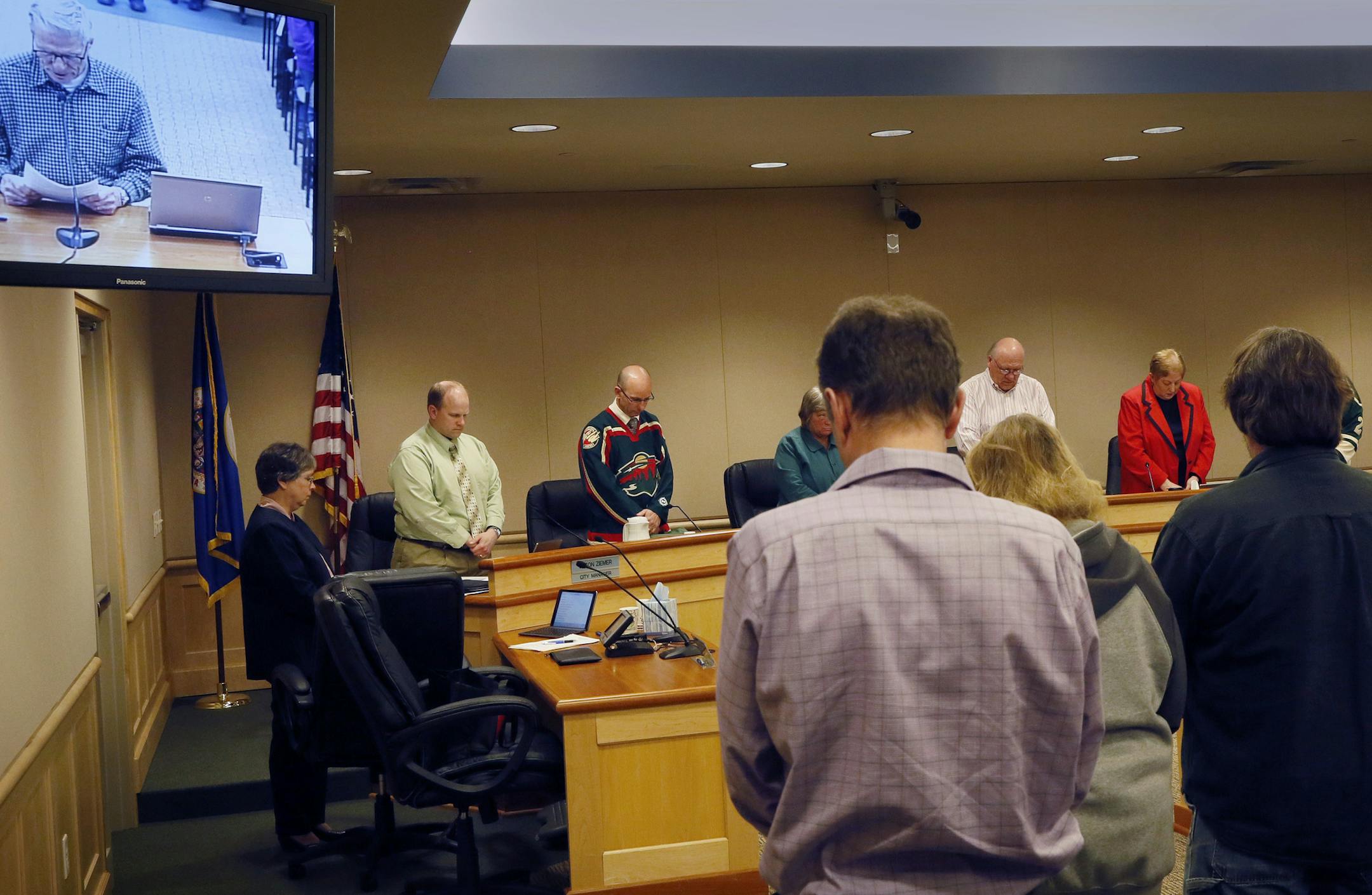 The Supreme Court ruling that prayer is OK before city council meetings has Litchfield considering bringing back pre-meeting prayers. Several communities, like here in North St. Paul, have been praying before city council meetings for years and consider this a thumb's up from the justices. Here, chaplain Crist Langelett leads a prayer before the City Council Meeting in North St. Paul.] BRIAN PETERSON ‚Ä¢ brian.peterson@startribune.com N. St. Paul, MN 5/04/2014