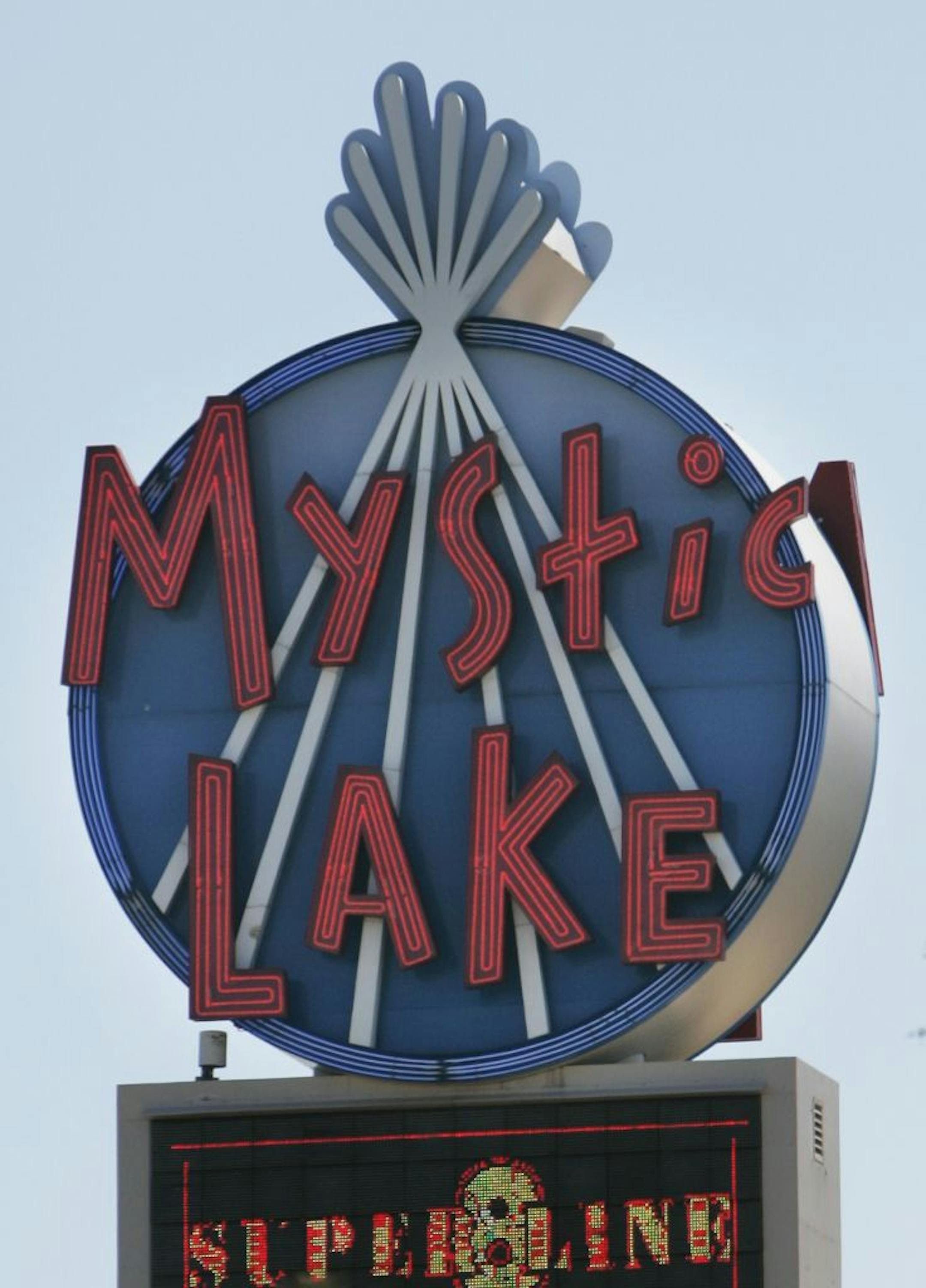 For many years Mystic Lake has been one of the state's few dry tribal casinos. It is gradually introducing liquor sales at its Prior Lake facilities starting Wednesday.