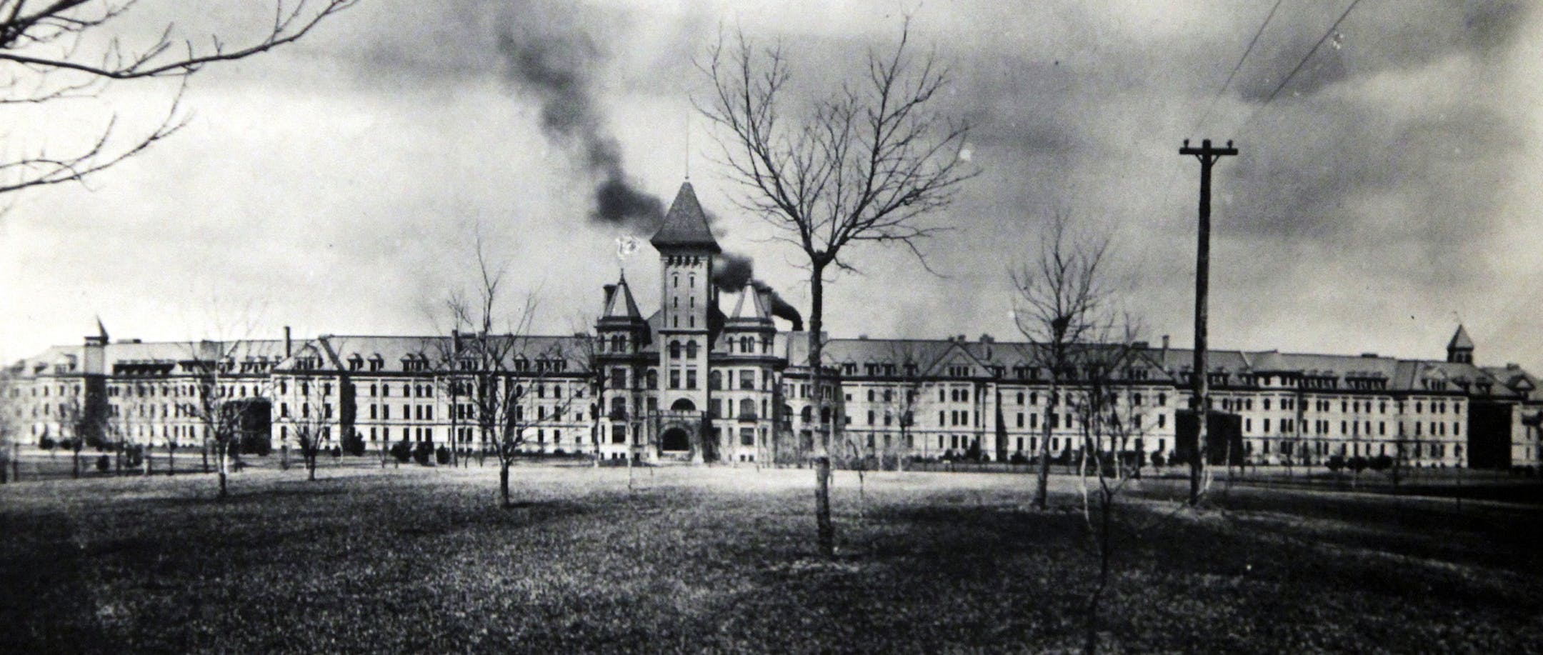Exterior of the Minnesota State Hospital Fergus Falls circa 1919 from a photograph in the collection of the Otter Tail County Historical Society, Fergus Falls, Minnesota, and seen Monday, Nov. 26 , 2012, in Fergus Falls, MN. ] (Photograph from the collection of the Otter Tail County Historical Society, Fergus Falls, Minnesota) The city of Fergus Falls has selected Colliers to market a behemoth in its midst ‚Äì the historic Kirkbride facility, a Victorian-era ‚Äú