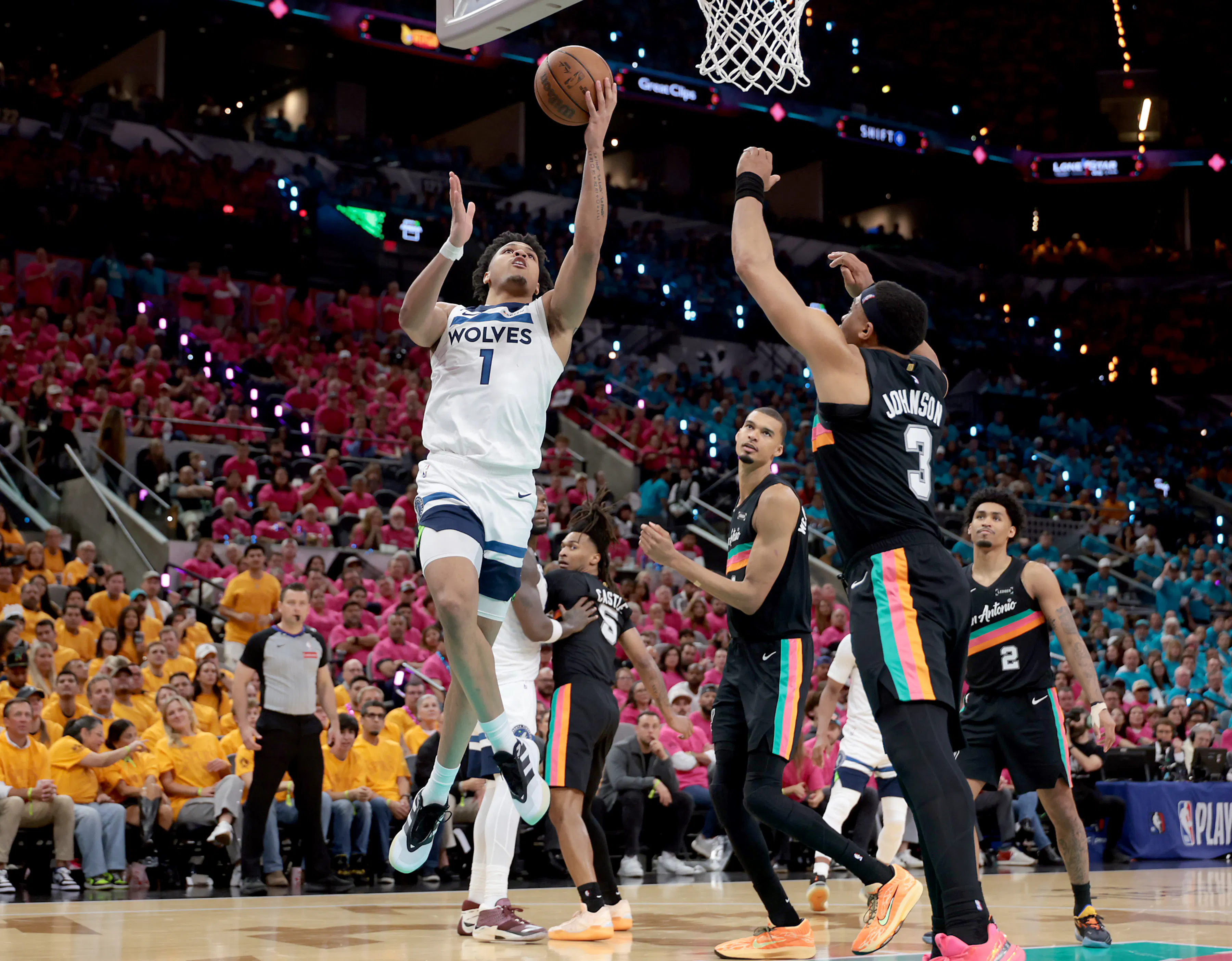Live: Timberwolves hold off Spurs in Game 1 of NBA Western Conference ...