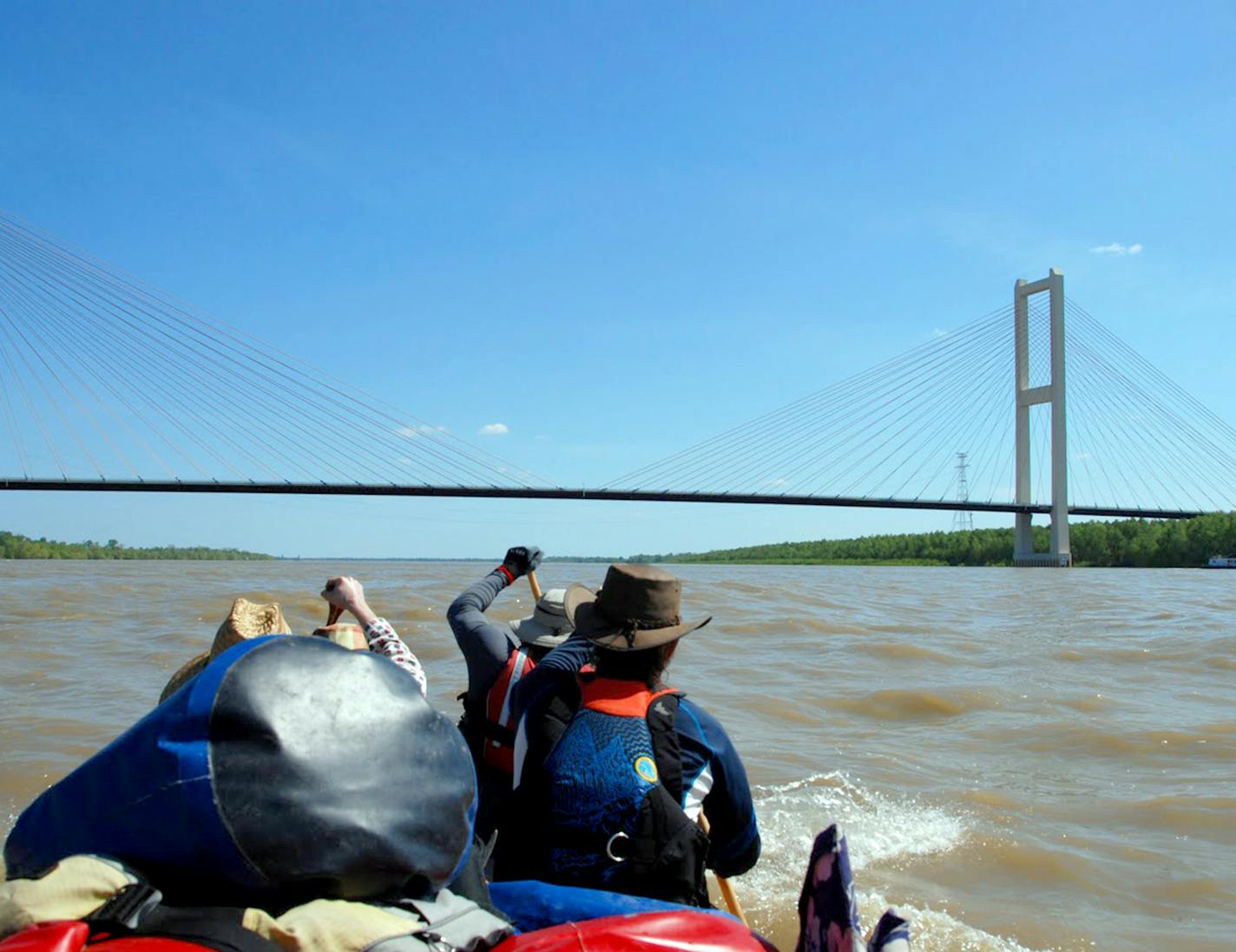 Lower Mississippi river at river mile 262 ] Dean Klinkenberg