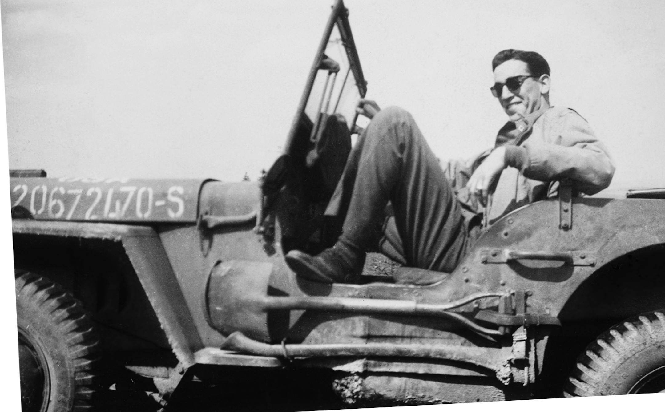 Still of J.D. Salinger from "Salinger"