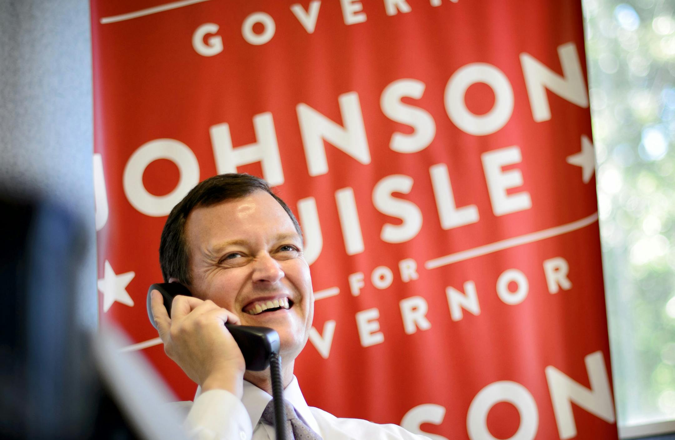 Jeff Johnson made calls to supporters Tuesday afternoon from his Golden Valley Headquarters, encouraging them to vote before the end of the day. ] Tuesday, August 12, 2014. GLEN STUBBE * gstubbe@startribune.com