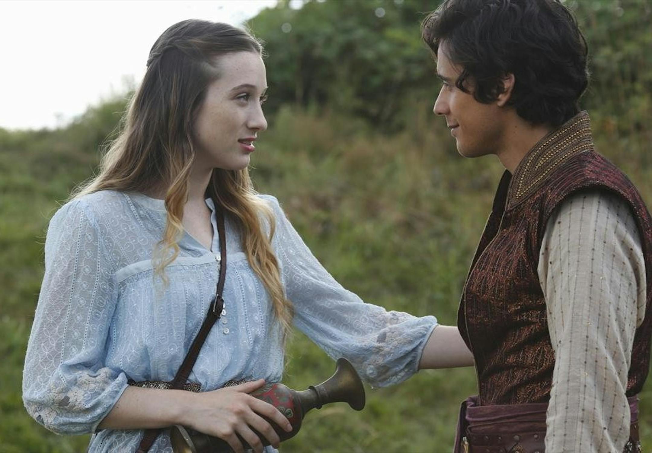 ONCE UPON A TIME IN WONDERLAND - "Trust Me" - In Wonderland, Alice concocts a plan to find Cyrus and uses his genie bottle as bait to find out who she's up against and who her real friends are. Meanwhile, the Red Queen and Jafar face off and in flashback, viewers find out how Alice and Cyrus fell in love and how Cyrus ends up in Wonderland, on "Once Upon a Time In Wonderland," THURSDAY, OCTOBER 17 (8:00-9:00 p.m., ET) on the ABC Television Network. (ABC/Jeff Weddell)
SOPHIE LOWE, PETER GADIOT