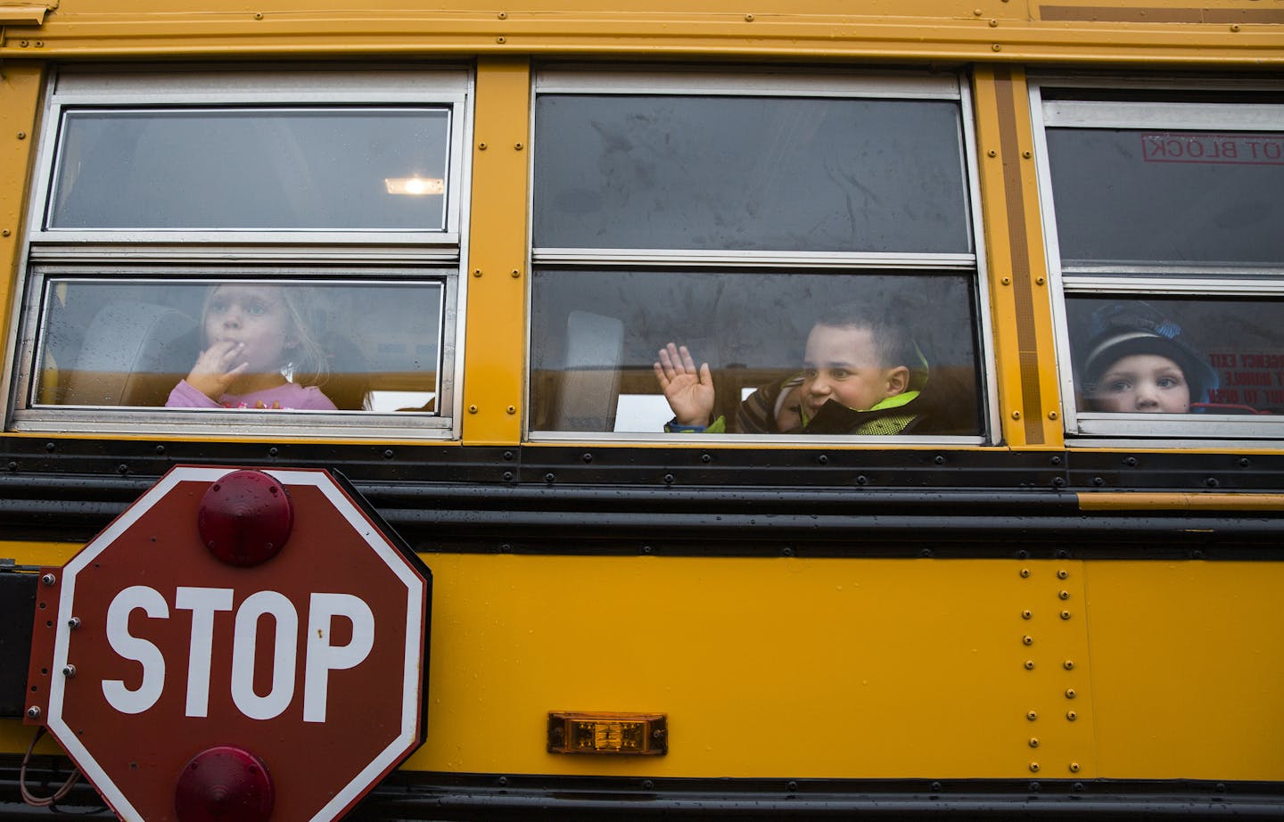 Students sit on the bus at the end of the school day at Eastview Elementary School in Lakeville on Wednesday, November 11, 2015. ] (LEILA NAVIDI/STAR TRIBUNE) leila.navidi@startribune.com