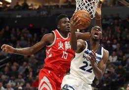 Timberwolves seek to slow streaking Rockets' three-point show