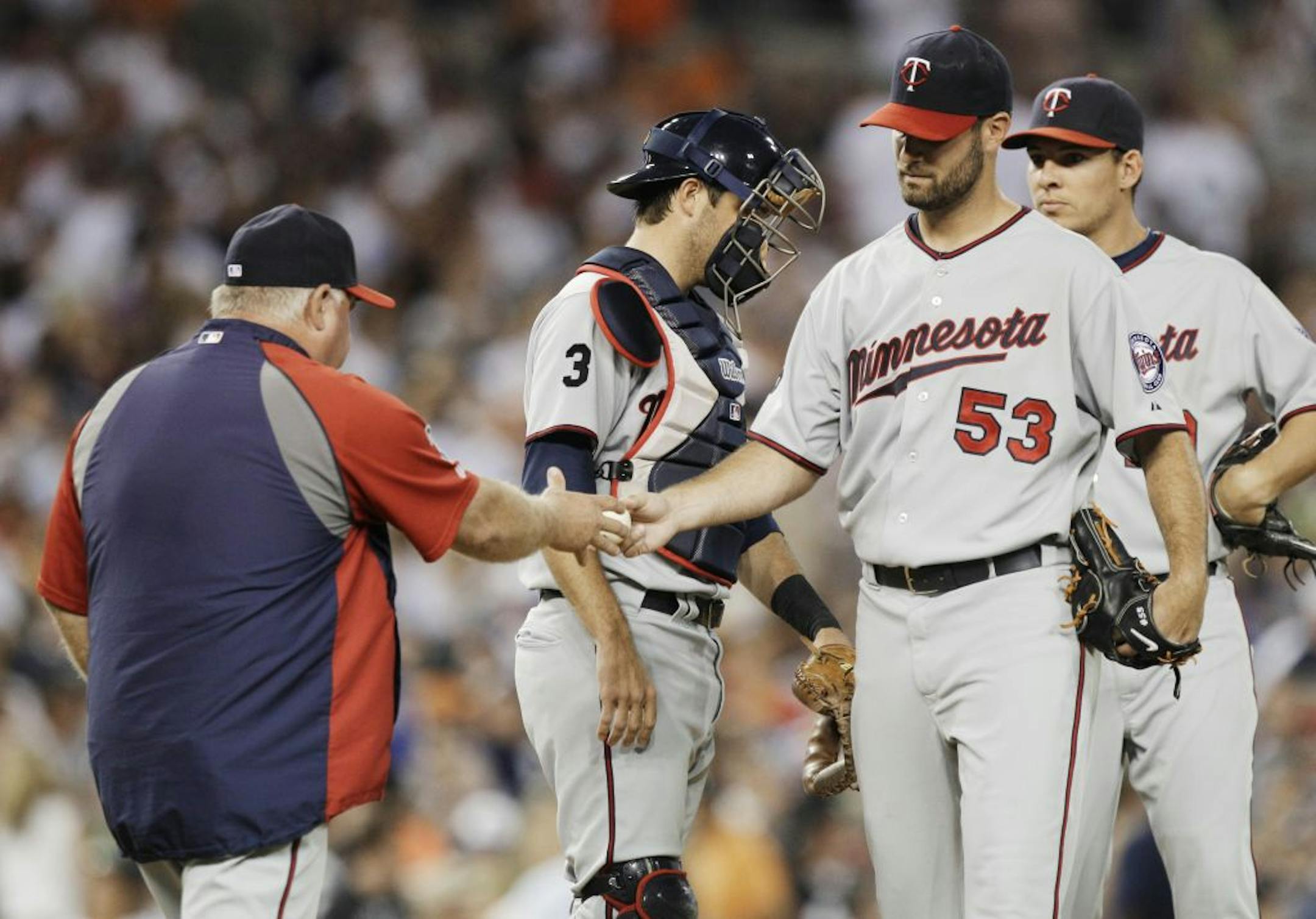Minnesota Twins starting pitcher Nick Blackburn (53)