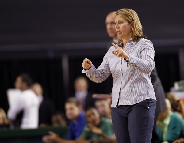 Lynx coach Cheryl Reeve