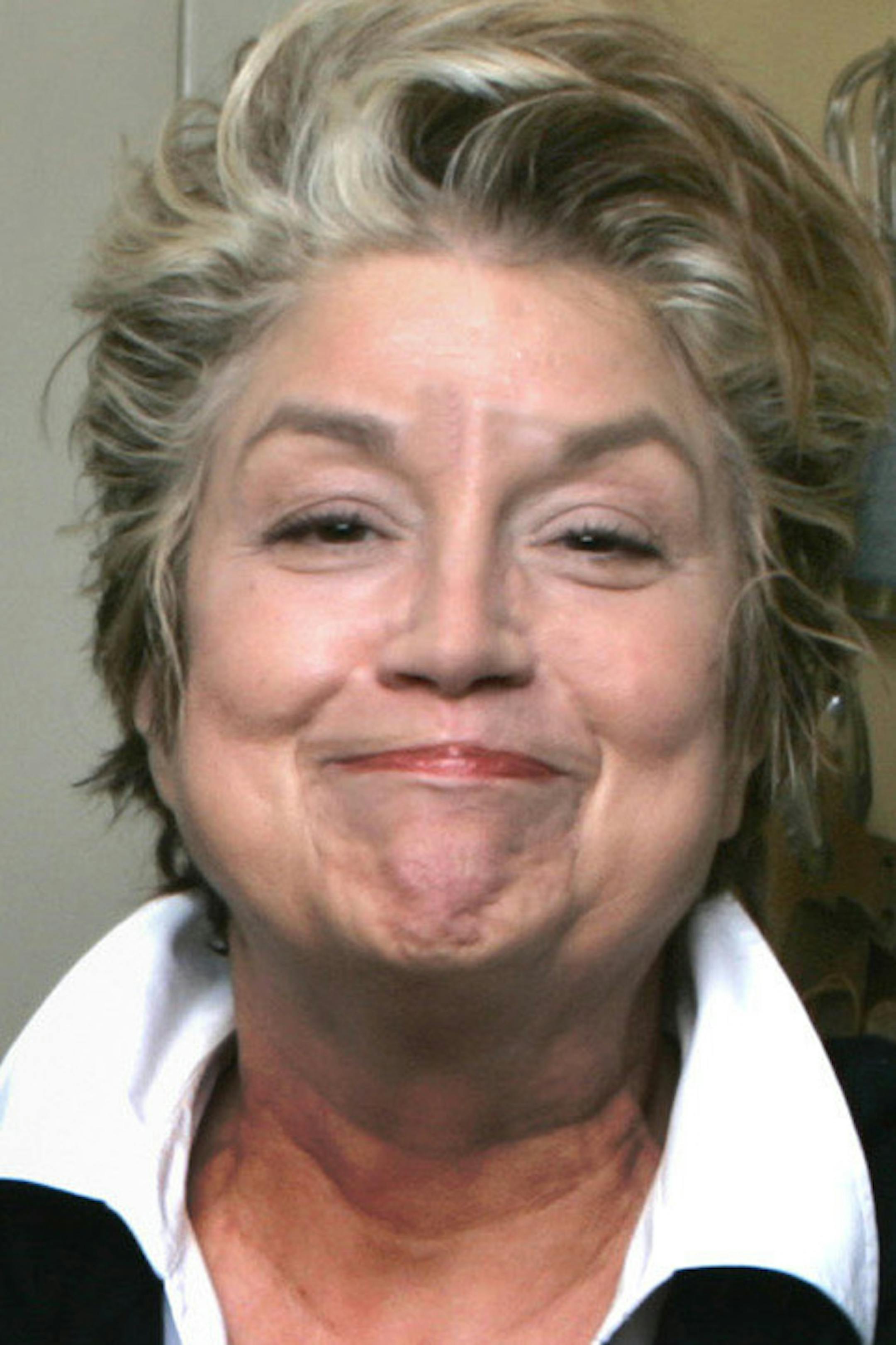 STEVE RICE \u2022 srice@startribune.com Lynne Kasper will begin a column in the Taste section with the introduction of the redesign prepares a dish in her home kitchen. Need picture of her in the kitchen and as a portrait for her column that runs occasionally in the section.