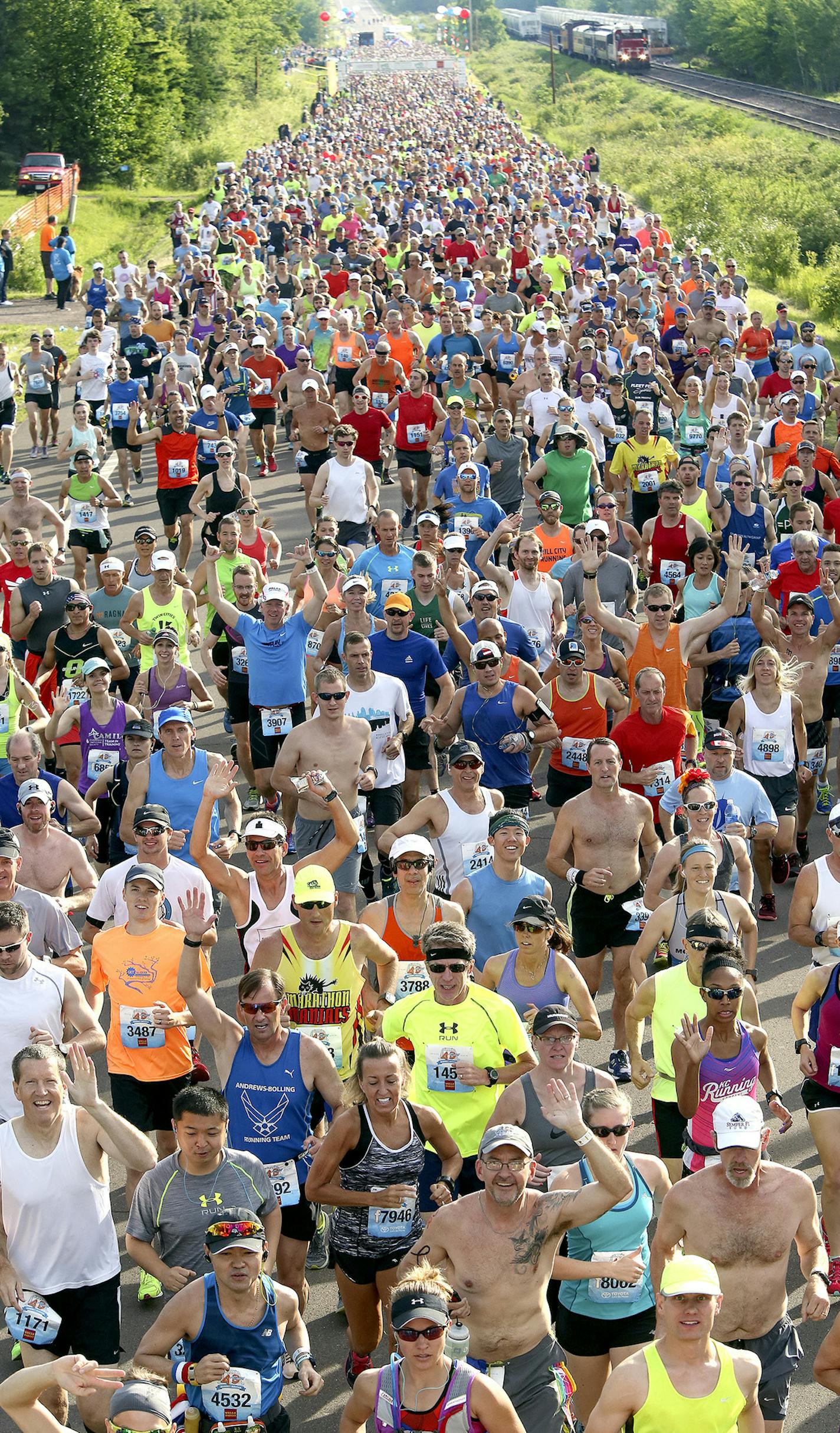 T06.18.2016 -- Steve Kuchera -- kucheraRACE0619c11 -- Runners begin the 40th annual Grandma&#xed;s Marathon in Two Harbors on Saturday. Steve Kuchera / skuchera@duluthnews.com