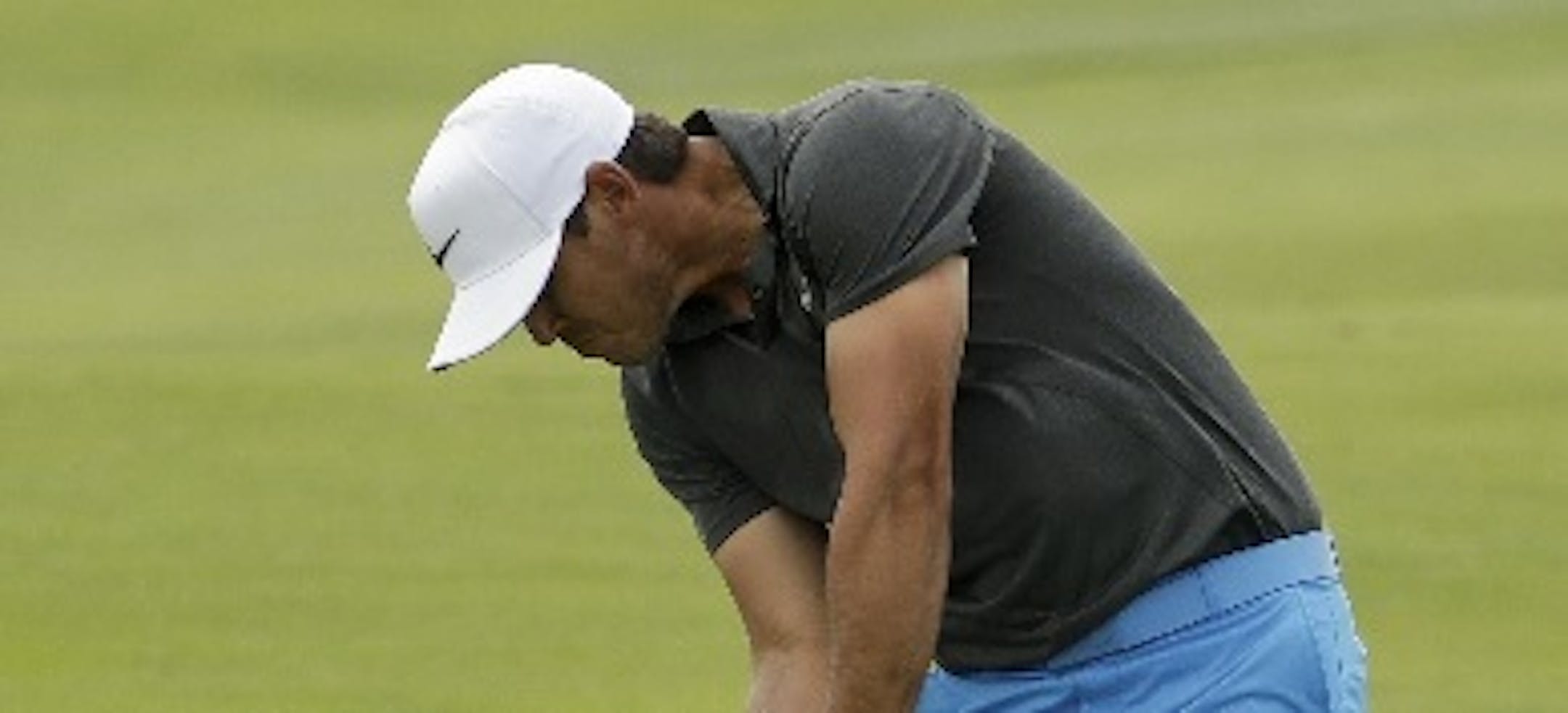 Brooks Koepka hit from the fairway on the 12th hole during the final round of the U.S. Open at Oakmont Country Club on Sunday.