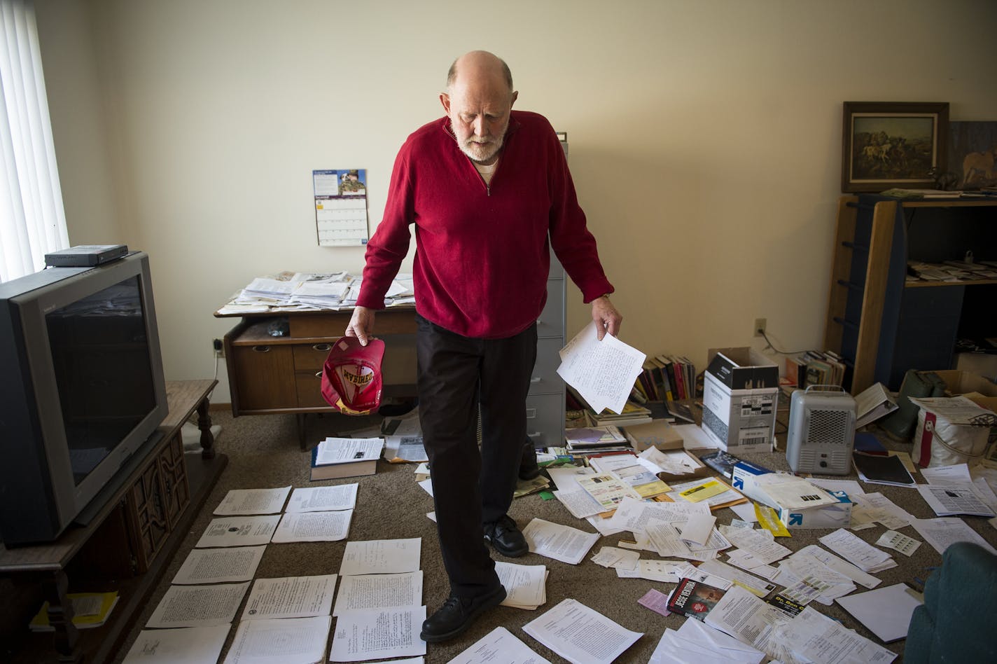 Ralph Gilbertsen stepped over and around documents and other objects strewn throughout his living room floor Wednesday afternoon. ] (AARON LAVINSKY/STAR TRIBUNE) aaron.lavinsky@startribune.com Ralph Gilbertsen believes the CIA is wiretapping his apartment, spying on him and infiltrating the Richfield Police Department. And he's not shy about letting people know. Last summer, after the 74-year-old Gilbertsen sent several letters to the police chief and his apartment manager, explaining his concer