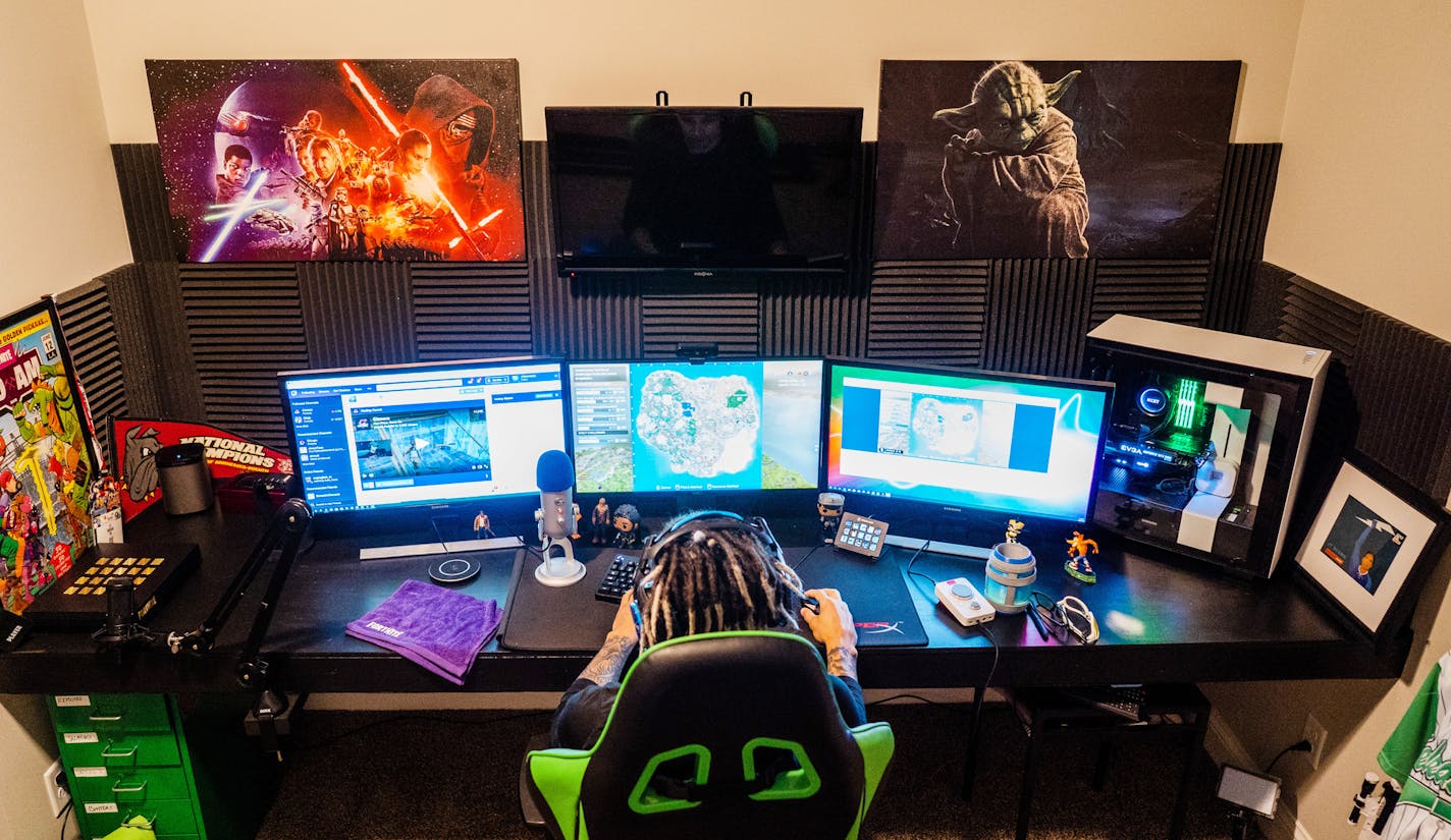 JT Brown built his custom basement game room with streaming in mind. ] MARK VANCLEAVE &#xa5; mark.vancleave@startribune.com * Minnesota Wild player JT Brown played Fortnite at his home in Woodbury on Wednesday, Aug. 29. 2018. Brown also steams his games live on the video platform Twitch.