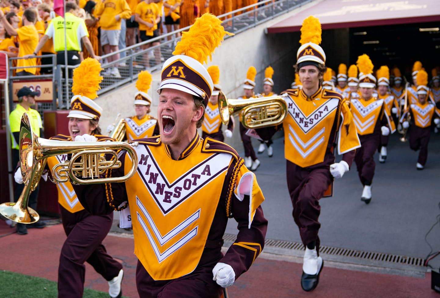 Fan s guide to Gophers football season opener New rules new foods