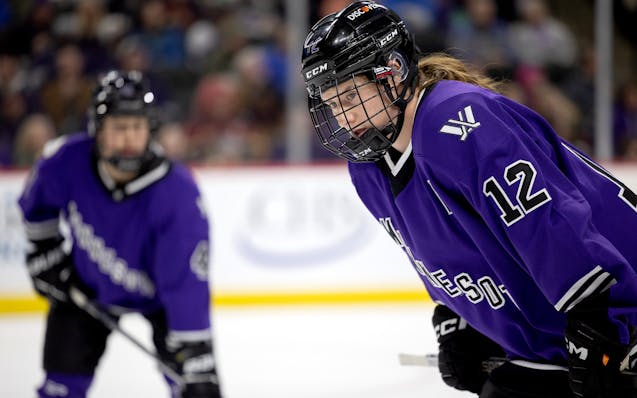 Kelly Pannek (12) and her Minnesota teammates are gearing up for the PWHL playoffs.