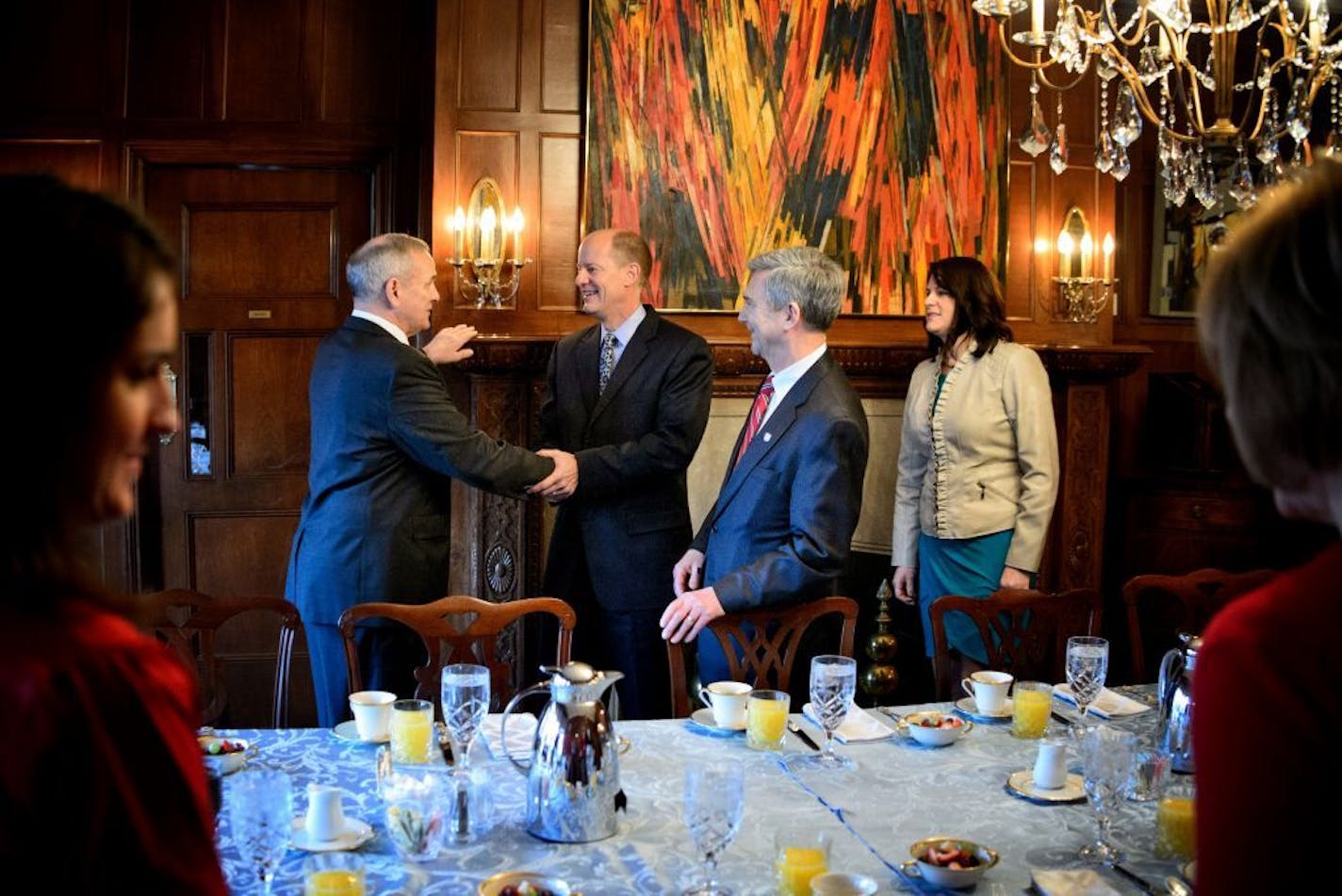 Gov. Mark Dayton greeted Republican leaders Assistant Majority Leader Sen Paul Gazelka, Minority Leader Sen David Hann and House Majority Leader Joyce Peppin at the start of his breakfast.