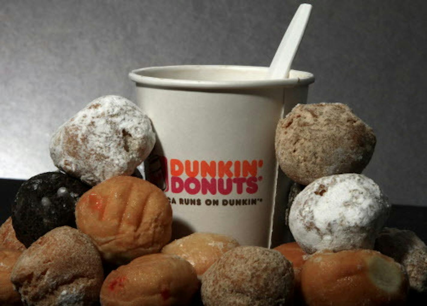 The first new Dunkin' Donuts in the Twin Cities will open at the airport.