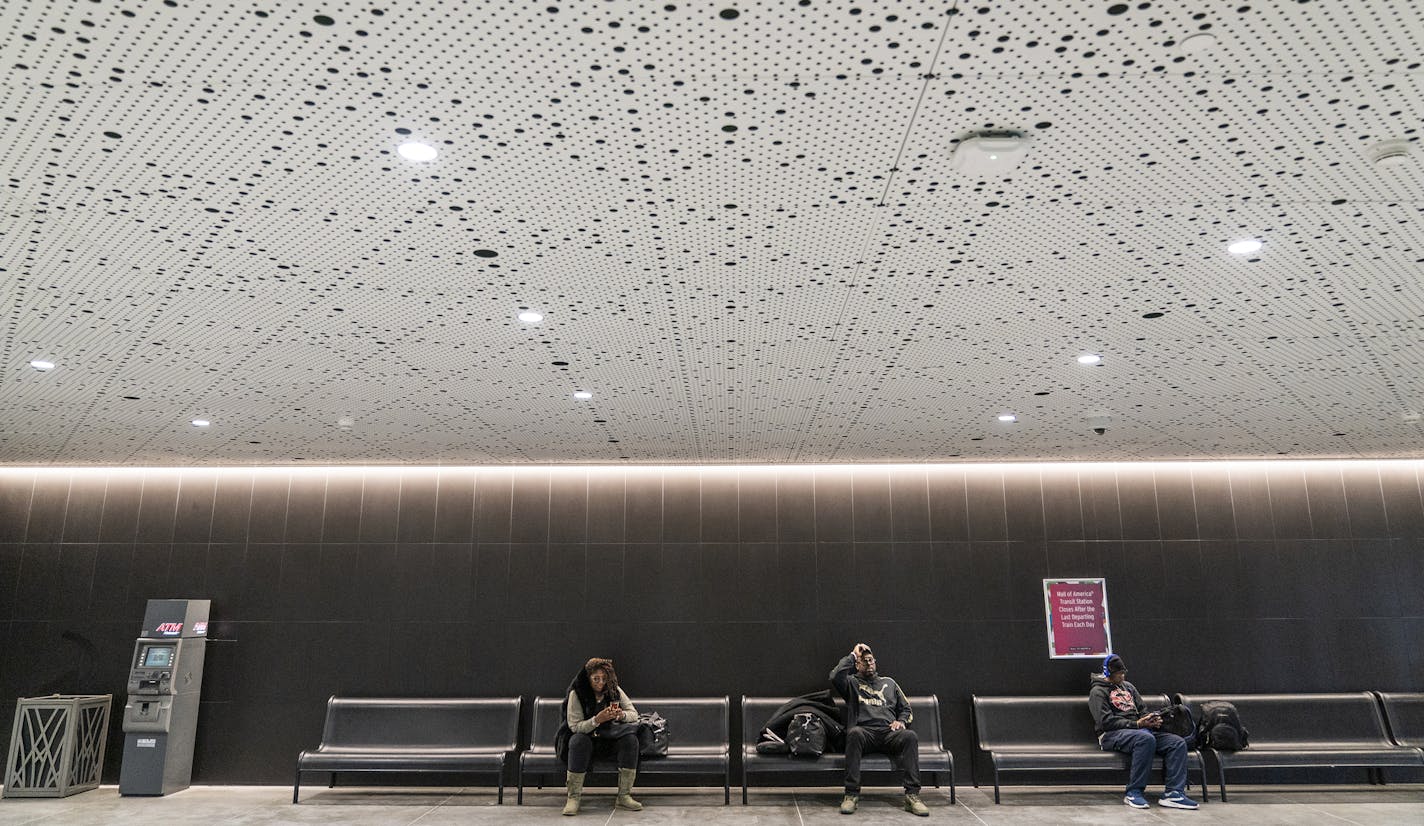 Commuters sat inside of the new Mall of America transit station. ] LEILA NAVIDI &#x2022; leila.navidi@startribune.com BACKGROUND INFORMATION: The first day of the new Mall of America transit station in Bloomington on Monday, October 14, 2019. The busiest transit station run by Metro Transit received a $25 million overhaul, which included direct access to the Mall of America.