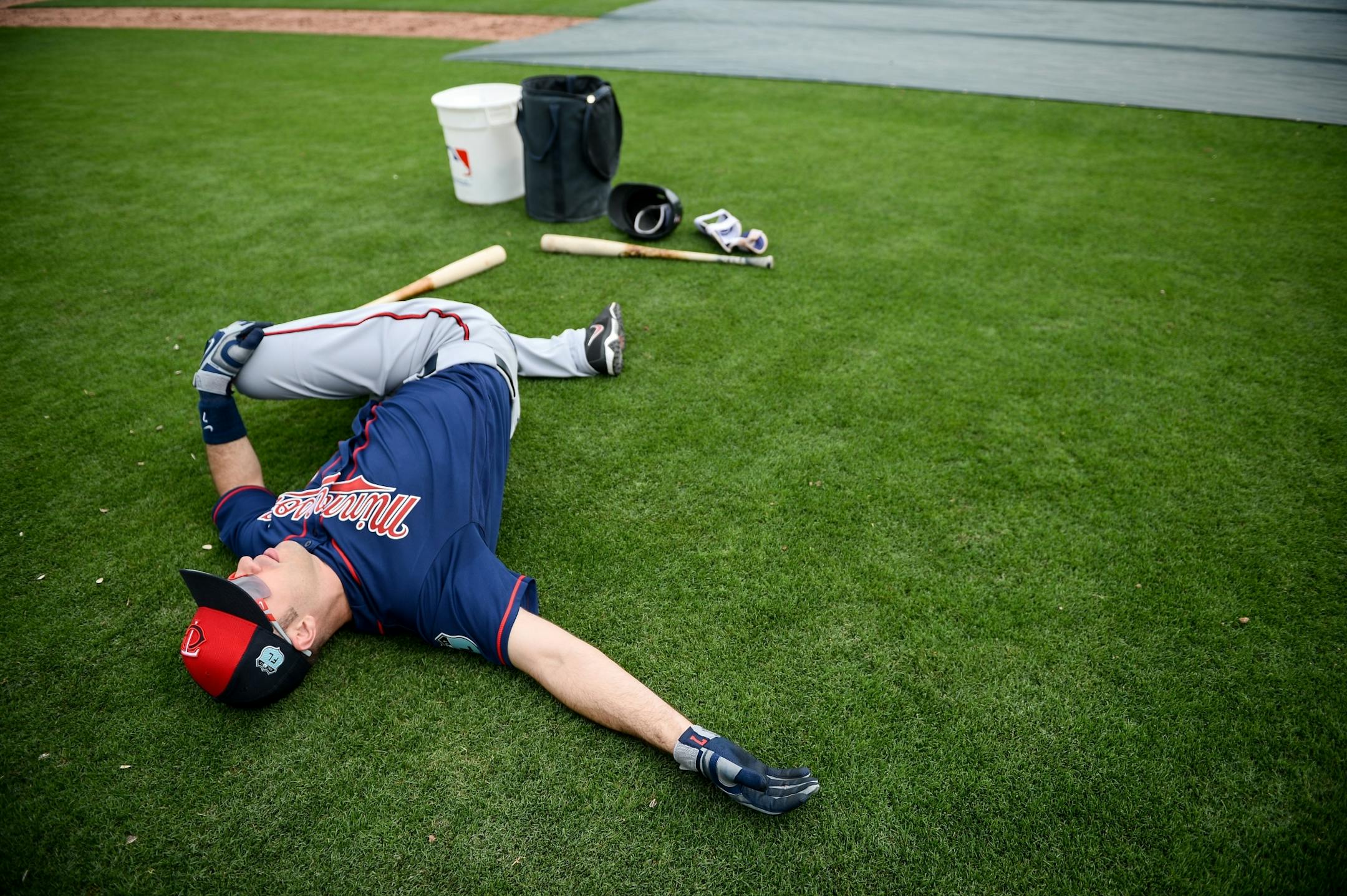 Minnesota Twins first baseman Joe Mauer (7) stretched before live batting practice Tuesday.