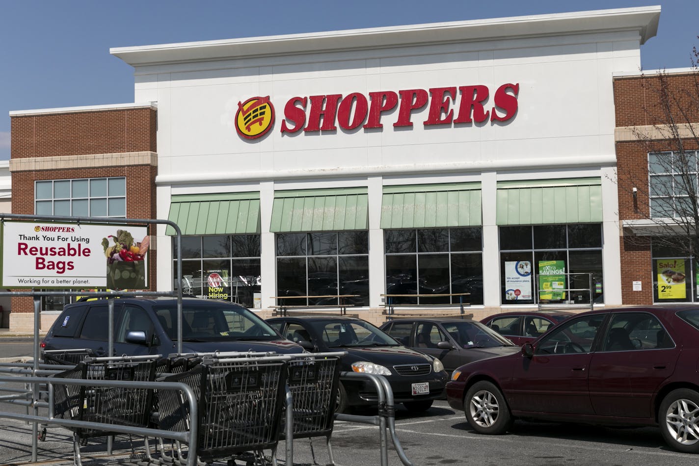 UNFI is selling 13 of the Shoppers Food & Pharmacy stores it acquired in its purchase of Supervalu Inc. last year. It will close four others and has 29 still on the block. File photo of a Shoppers location in Wheaton, Maryland.