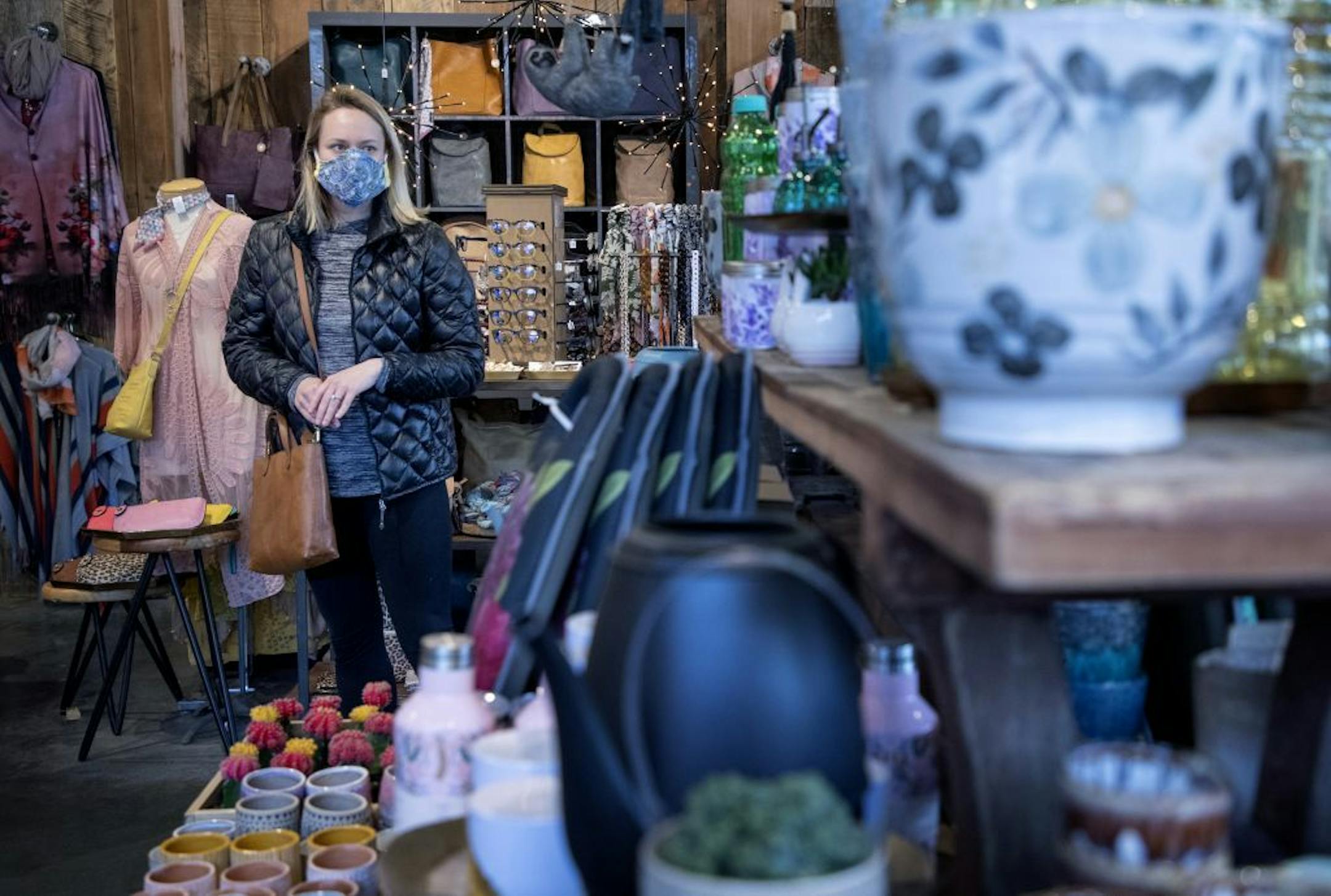 Kate Andersen shopped at Patina in Minneapolis.