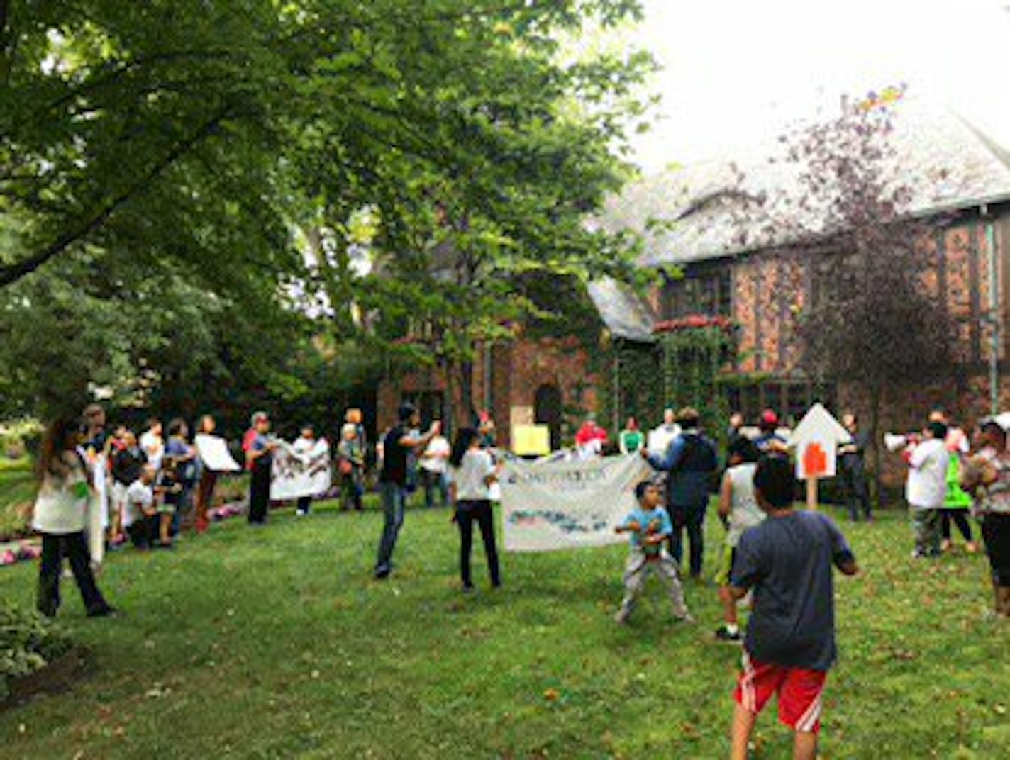 About 50 renters demonstrated Tuesday on the lawn of Minneapolis landlord Stephen Frenz's house on E. Harriet Parkway.