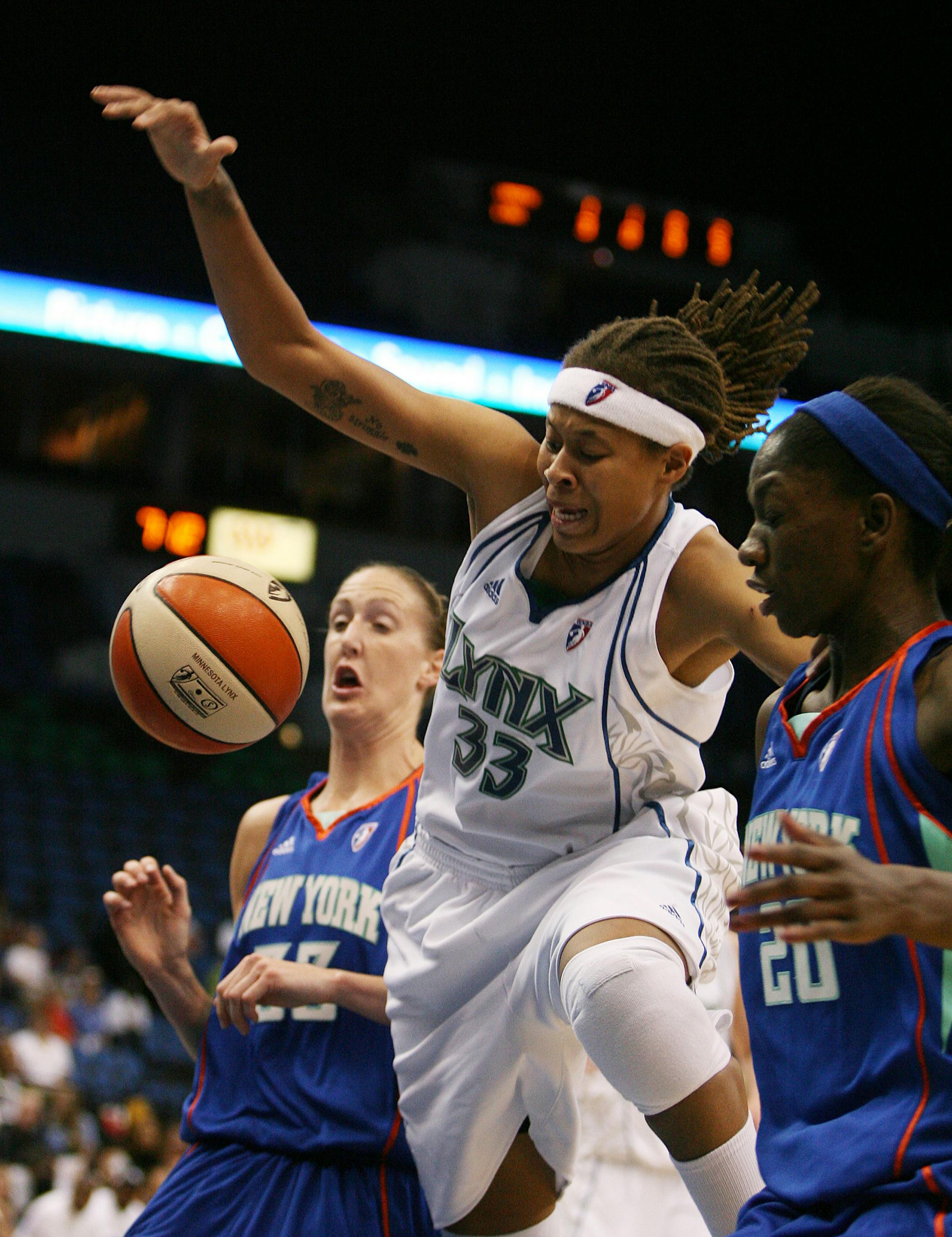 The Lynx's Seimone Augustus (33) might miss a second consecutive game because of sprained big toe on her right foot.