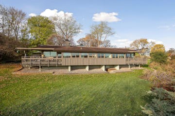 $1.3M home on Stillwater's St. Croix River bluff offers panoramic views