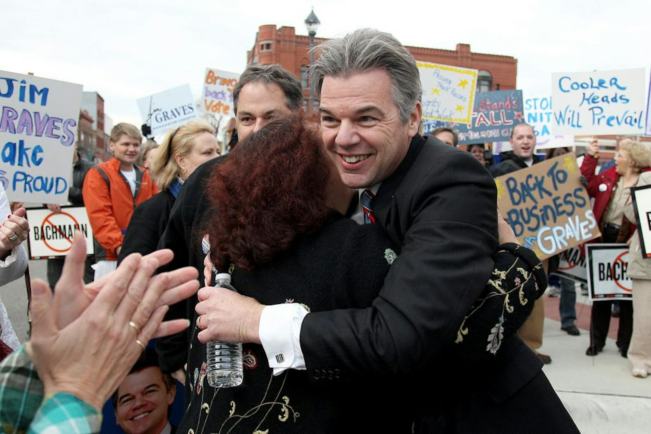 Jim Graves was greeted by supporters as he arrived to a debate with Michele Bachmann at the River�s Edge Convention Center in St. Cloud, MN, Tuesday, October 30, 2012. (ELIZABETH FLORES/STAR TRIBUNE) ELIZABETH FLORES � eflores@startribune.com