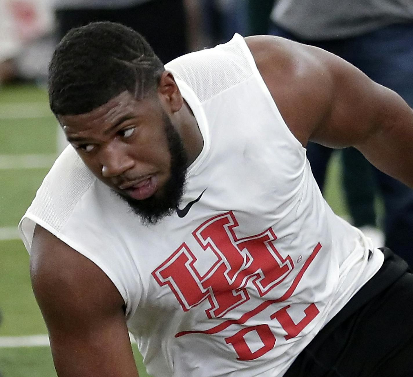 Houston defensive lineman Ed Oliver Jr. participates in drills during Pro Day at the indoor football practice facility at the University of Houston Thursday, March, 28, 2019, in Houston. (AP Photo/Michael Wyke) ORG XMIT: TXMW136