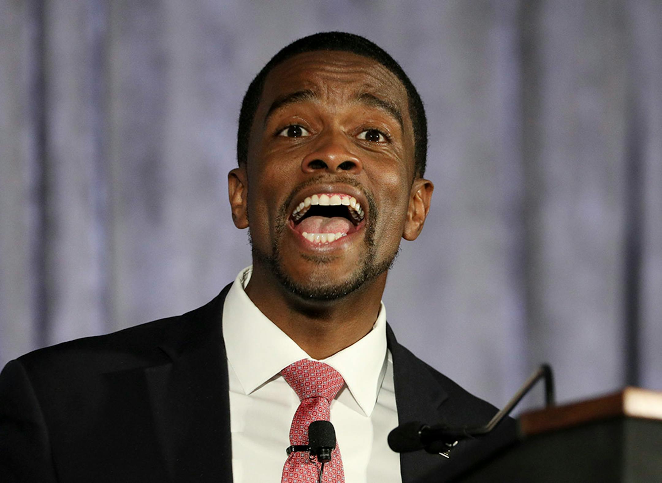 Melvin Carter spoke after taking the oath of office during his swearing in ceremony as St. Paul mayor.