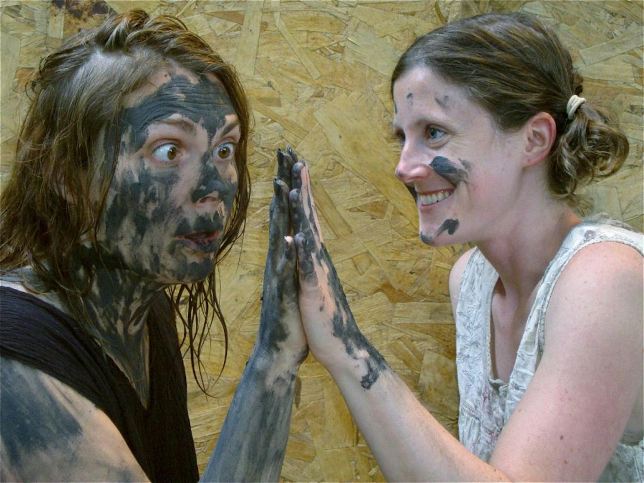 Katie Kaufmann and Jaime Kleiman in "Anna Bella Eema."