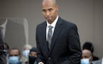 Judge resentences Noor to almost 5 years for manslaughter