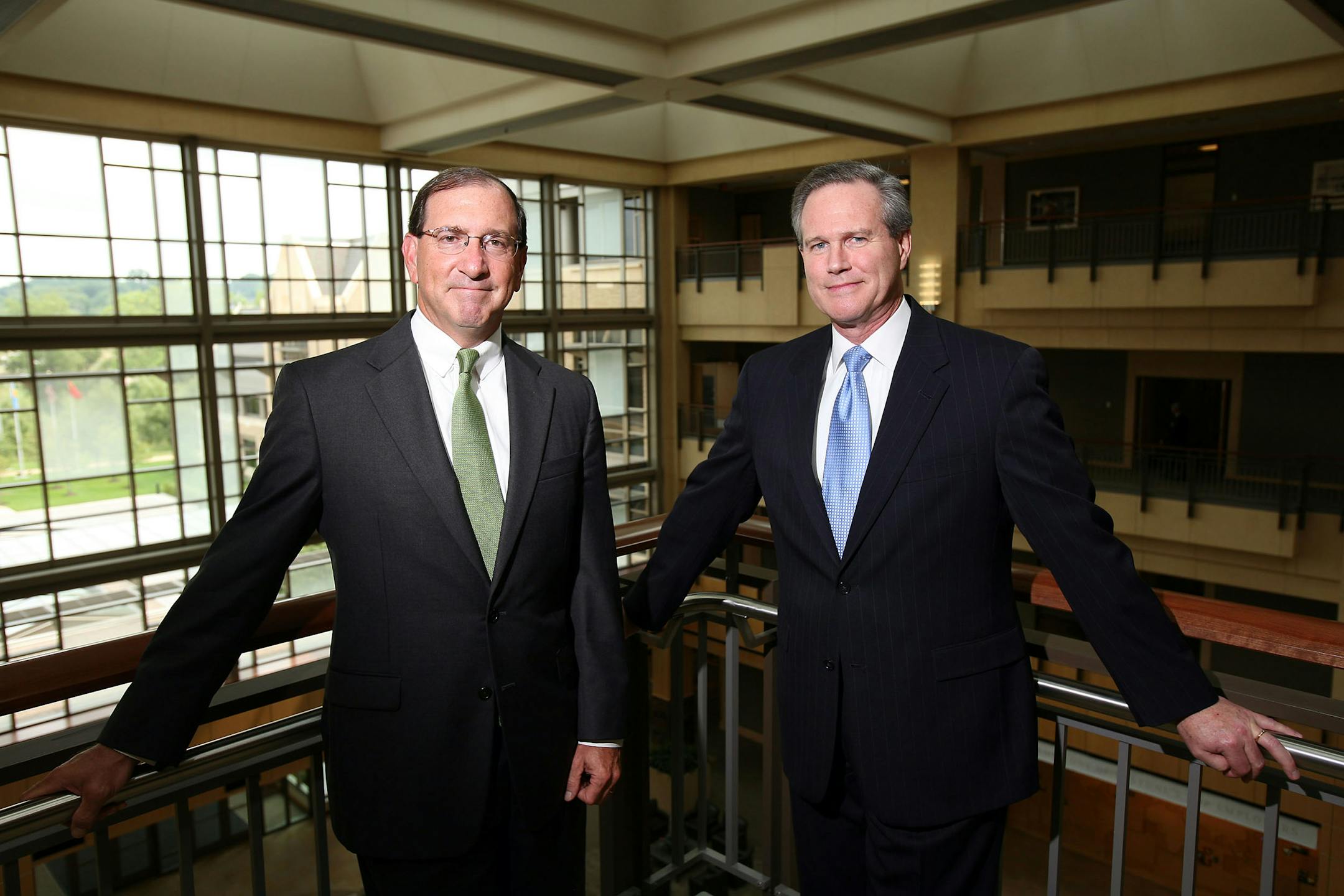 William A. Hawkins, president of Medtronic, with CEO Arthur D. Collins Jr., in Fridley, Minn., on Wednesday, August 15, 2007. Hawkins will become chief executive at Medtronic's annual meeting on Thursday, succeeding Collins. Since Collins moved up to chief executive from president and chief operating officer in 2001, Medtronic's annual sales have more than doubled, to $12.3 billion, and earnings have surged to $2.41 a share from 85 cents.