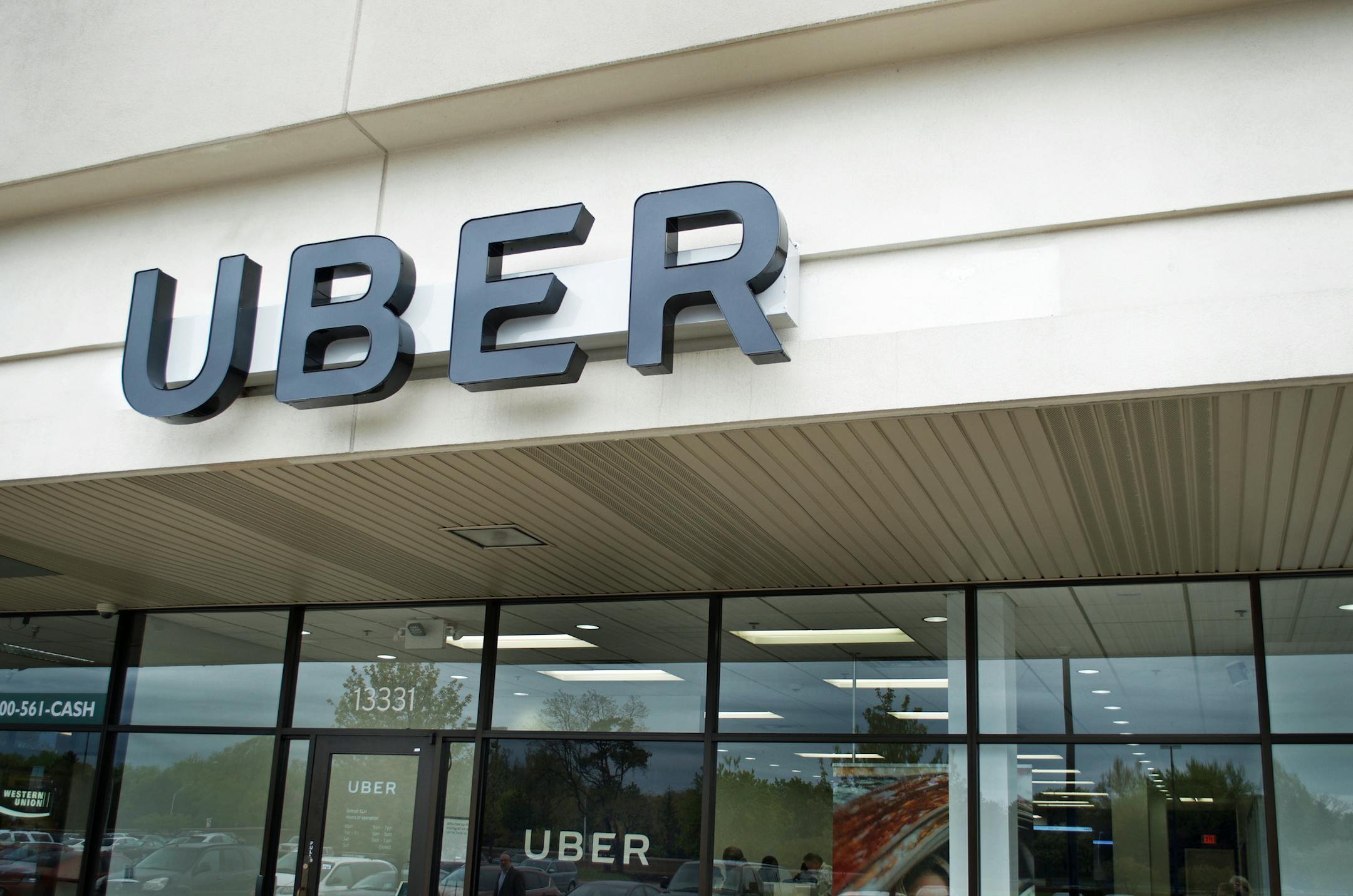 Uber unveiled its flying-car concept on Tuesday, May 8, 2018, saying it wants to do its part to advance the electric air-taxi industry. (Dreamstime/TNS) ORG XMIT: 1230619
