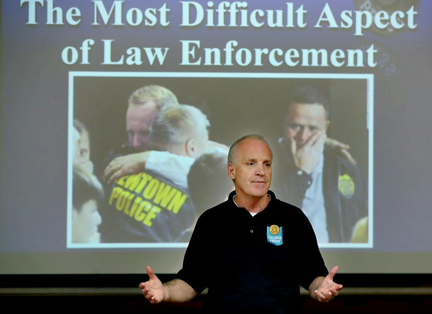 Jim Glennon taught a course called &#x201c;Finding the Leader in You&#x201d; on Wednesday at the University of St. Thomas. Glennon co-taught the training Jeronimo Yanez attended in 2014.