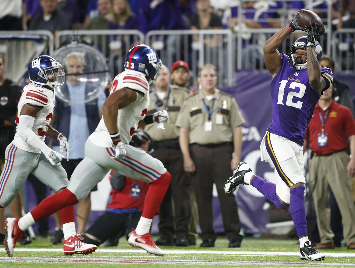 Charles Johnson got behind Giants defensive back Andrew Adams for a 40-yard gain, setting up a final TD in the fourth quarter.