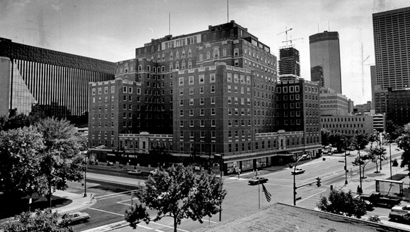 September 6 1987 The brick, 12-story Hotel Nicollet at the corner of Washington and Hennepin Avs. was built to block urban decay that had started creeping down Nicolllet from the north around the turn of the century. The 12-story Nicollet Hotel, shown in 1987, was the first building in Minneapolis to be built in the set-back style that gets narrower at the top. Nicollet Hotel, a landmark in Minneapolis Gateway area since 1924, gets replaced by a surface parking lot. September 3, 1987 December 19