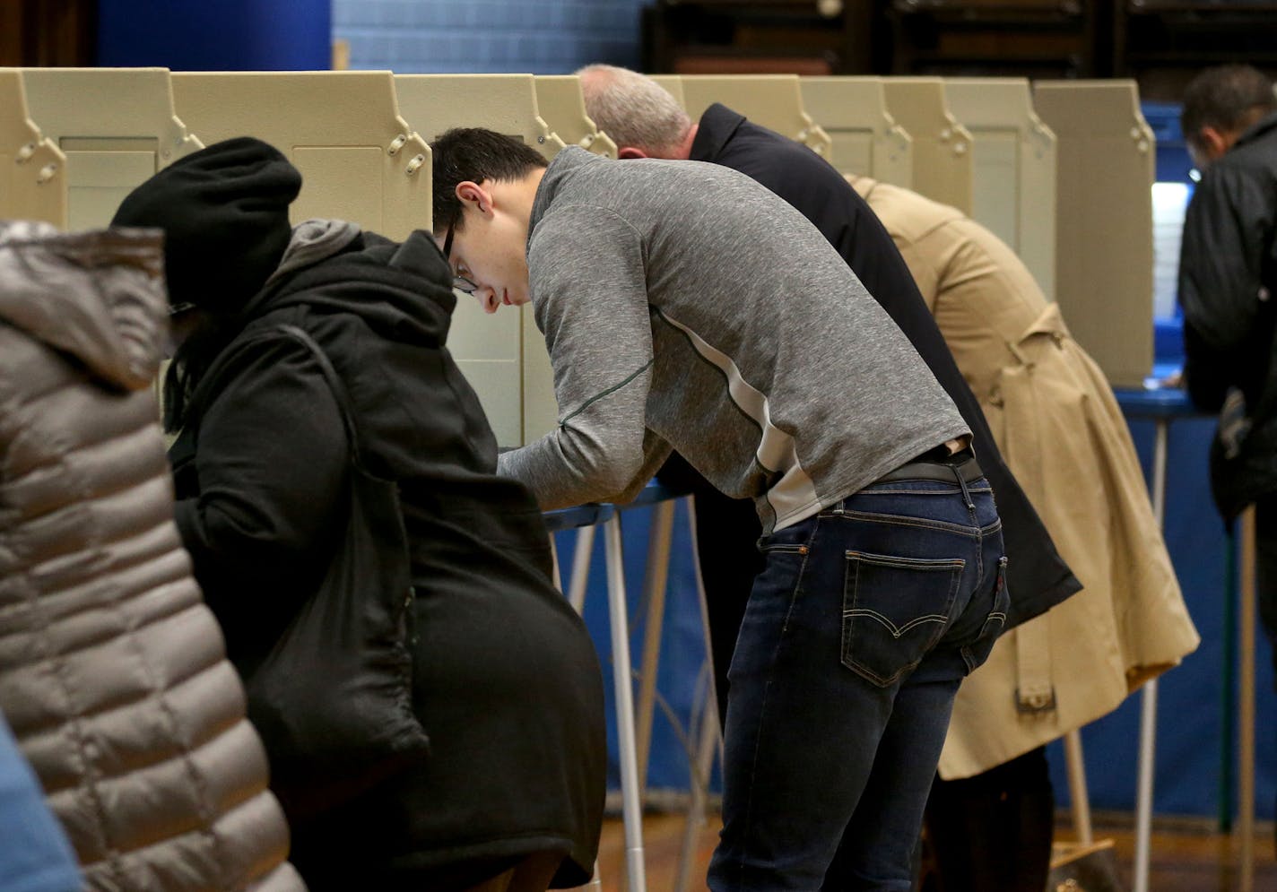 Voters cast ballots Tuesday, Nov. 6, 2018, at Emerson Spanish Immersion School in Minneapolis, MN.] DAVID JOLES &#xef; david.joles@startribune.com Mid term election voting