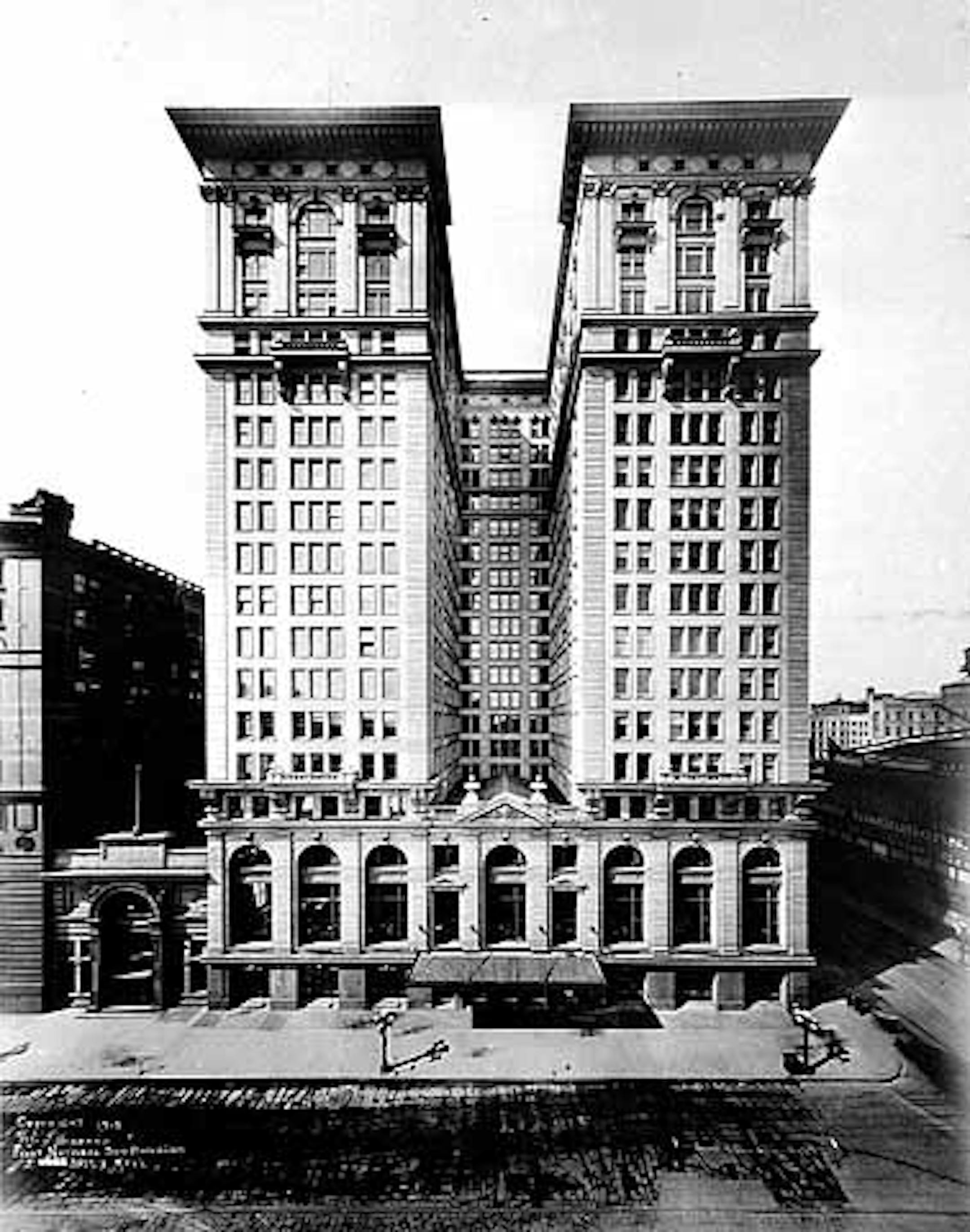 The First National Bank (now Soo Line) Building in 1915. Photo courtesy of the Minnesota Historical Society.