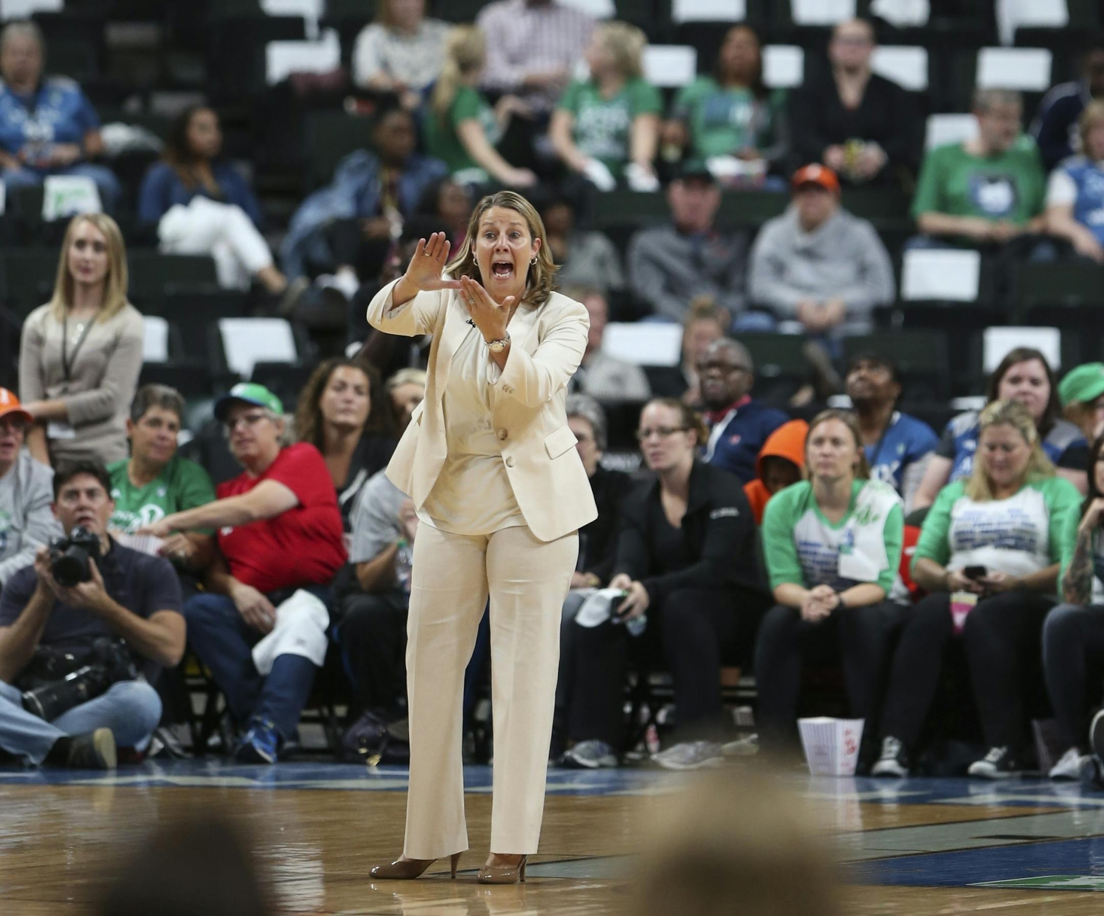 Lynx head coach Cheryl Reeve was given a technical foul in the fourth quarter.