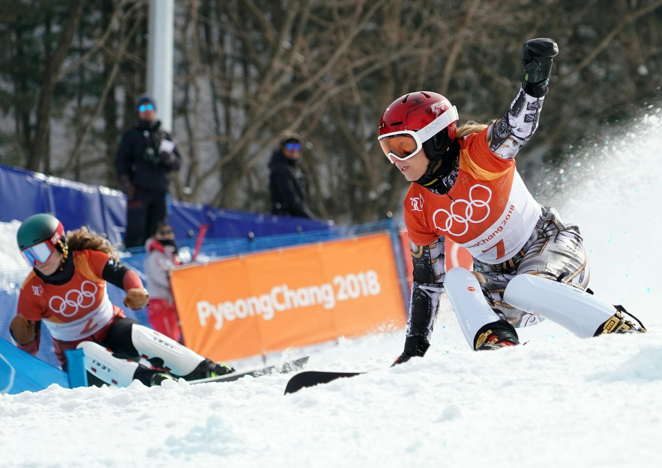 Ester Ledecka of the Czech Republic competes in the ladies parallel giant slalom snowboard event, at the Winter Olympics in Pyeongchang, South Korea, Feb. 24, 2018. Ledecka won gold in the event. (Chang W. Lee/The New York Times)