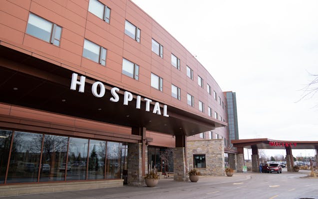 North Memorial said it cannot make needed expansions at Maple Grove Hospital until its financial issues at flagship Robbinsdale facility are solved,