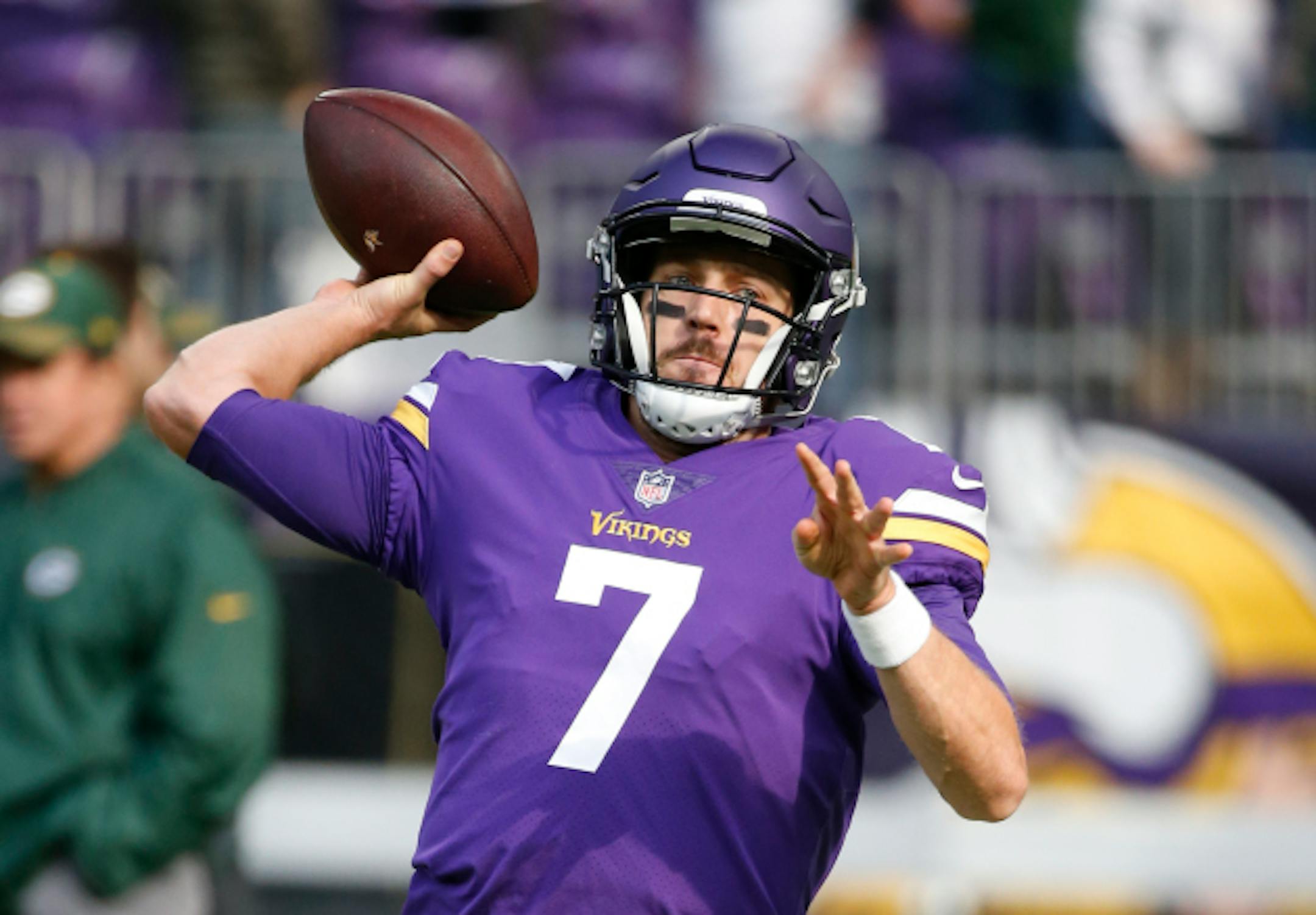 Minnesota Vikings quarterback Case Keenum (7) throws before an NFL football game against the Green Bay Packers in Minneapolis, Sunday, Oct. 15, 2017. (AP Photo/Bruce Kluckhohn)