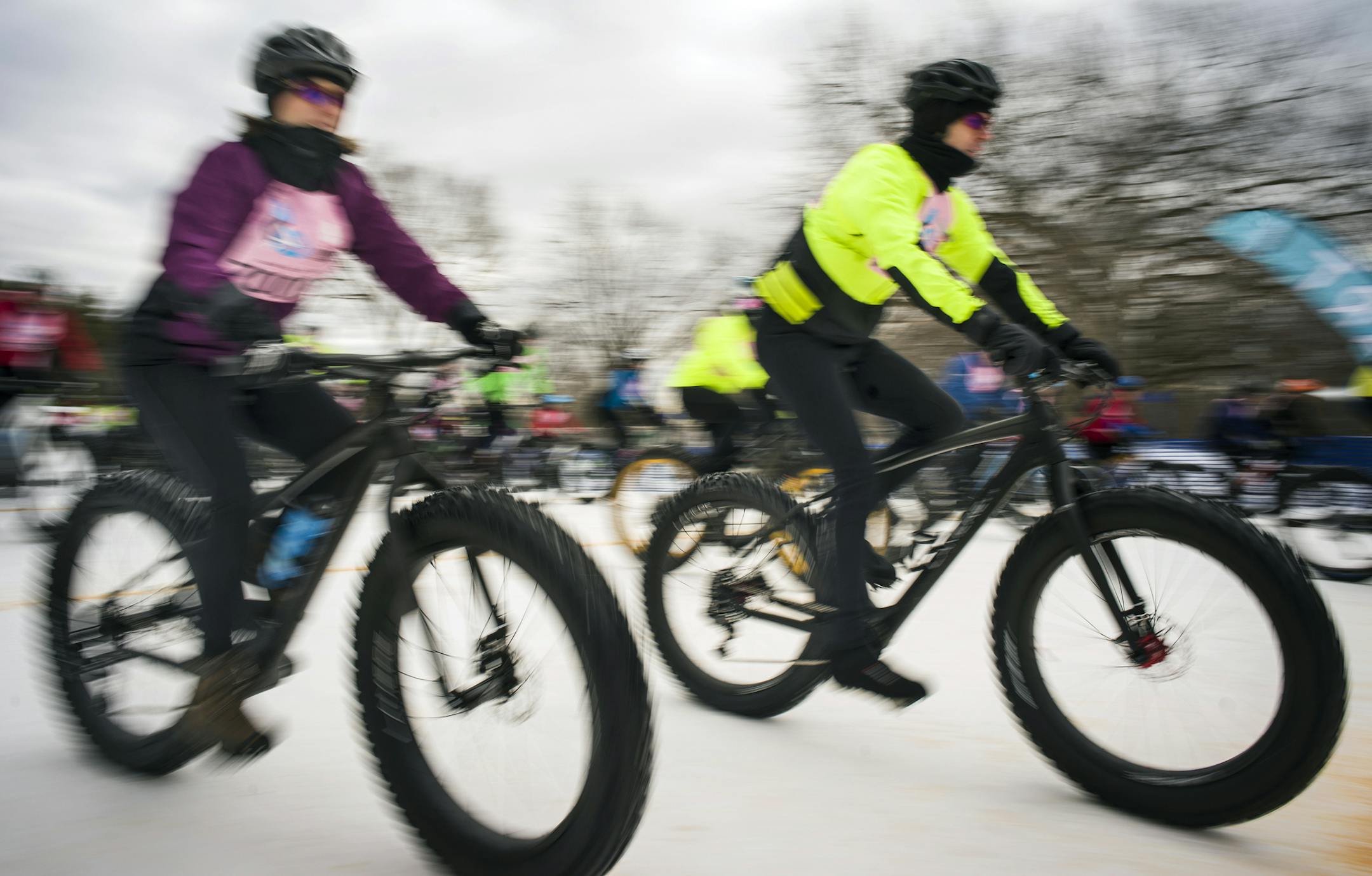 Penn Cycle sponsored a fat tire race at the annual Minneapolis Loppet ski festival. (RICHARD TSONG-TAATARII/rtsong-taatarii@startribune.com