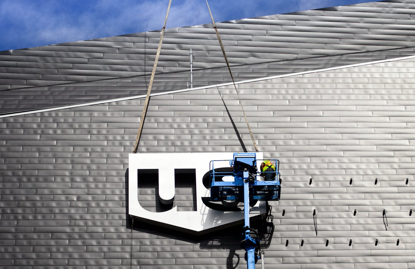 The first of the USBank Stadium signage went into place today. ] GLEN STUBBE * gstubbe@startribune.com Monday, July 20, 2015 A tour of the USBank Stadium. It has a roof made of ETFE, or ethylene-tetra-fluoro-ethylene.