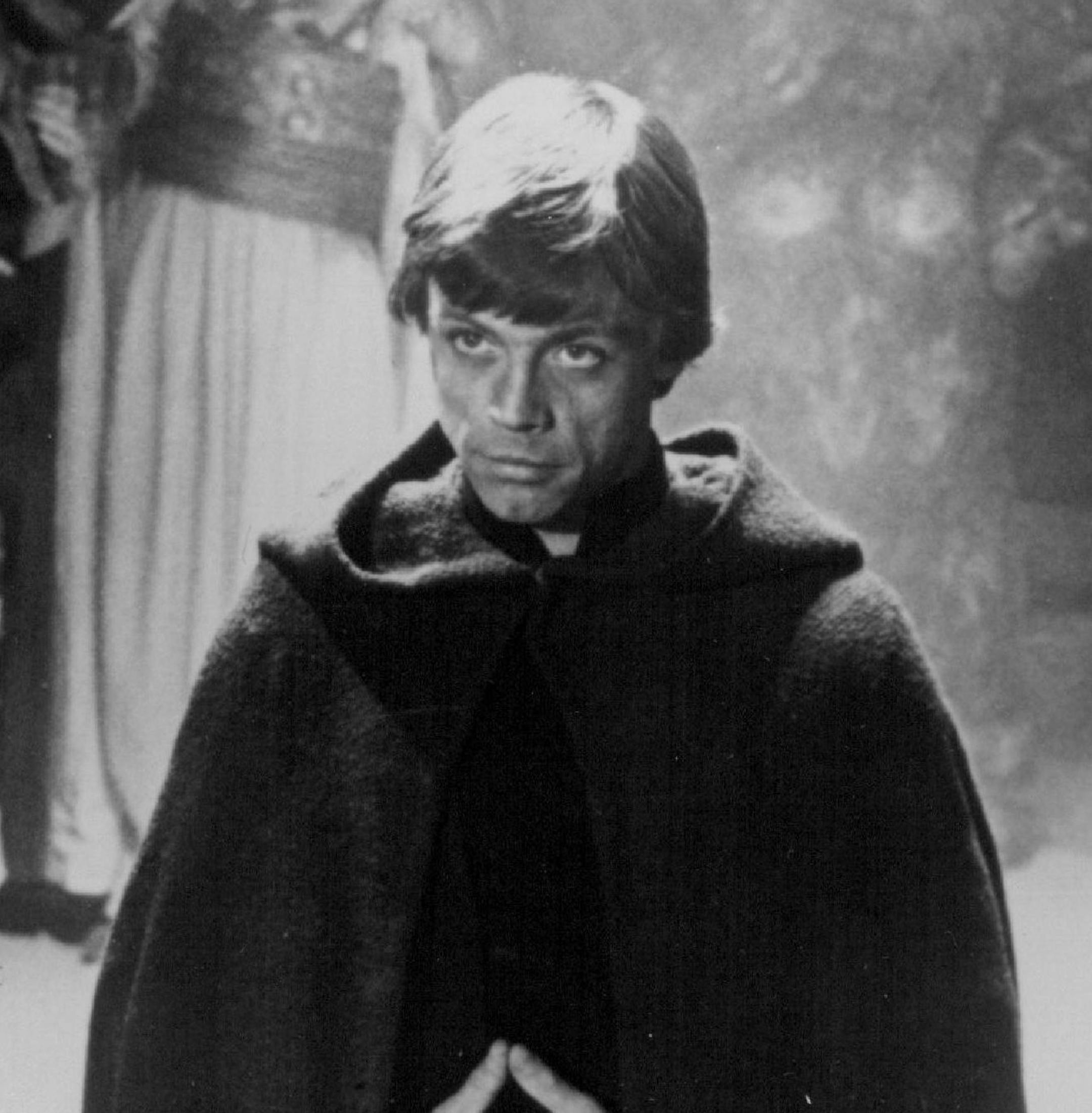"Return of the Jedi" - In the third part of the Star Wars Trilogy, Luke Sywalker and Princess Leia have to rescue Han Solo from the clutches of the evil empire before they can destroy it. Stars Harrison Ford, Carrie Fisher, Mark Hammill, James Earl Jones (Voice of Darth Vader) and Alec Guinness. Airs on the Sci-Fi Channel's "Star War Trilogy" weekend on Saturday the 17th at 9 pm ET and repeats on Sunday the 18th at 6 pm ET. Sci-Fi Channel
